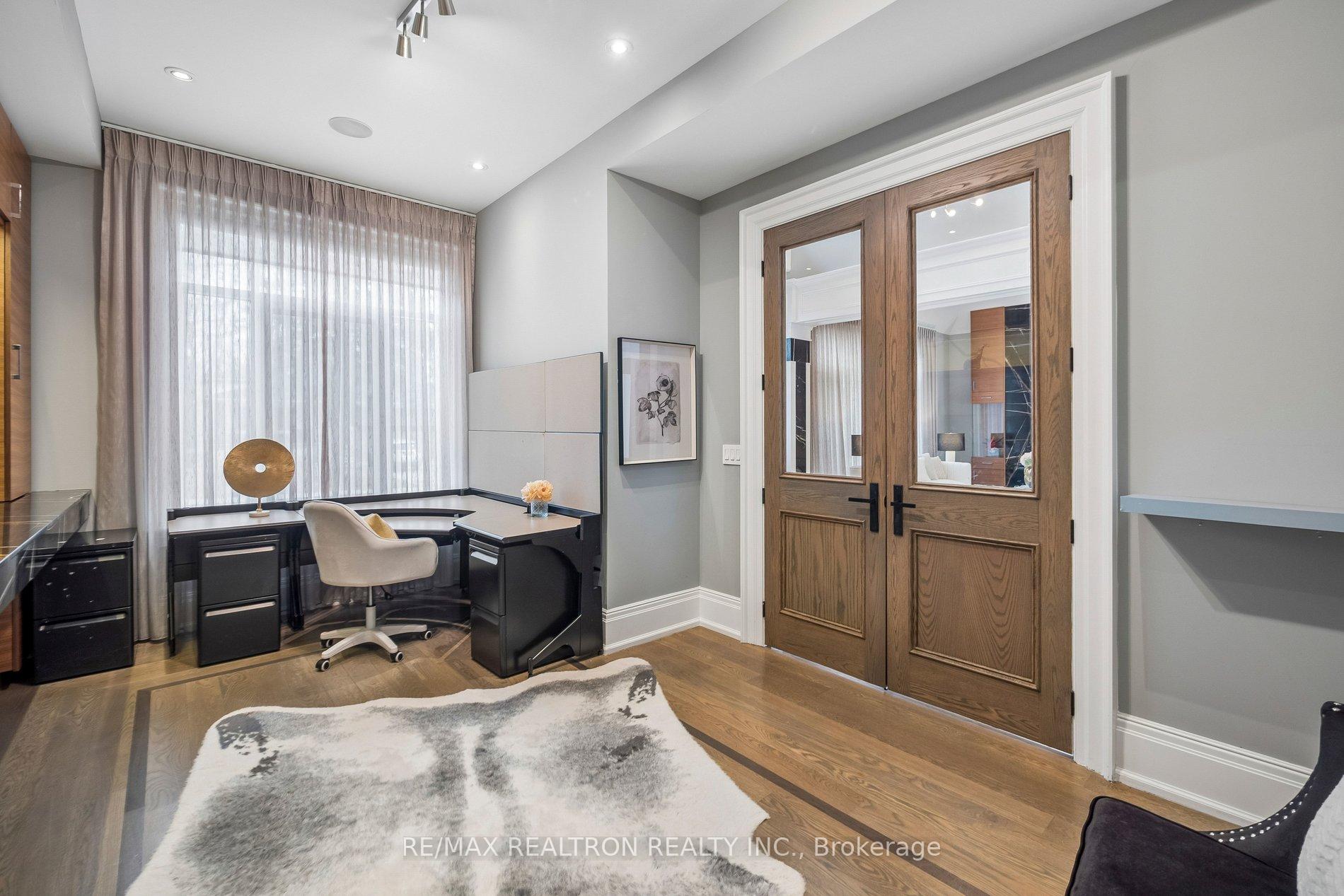 Photo 17 of 12 Miner Circle, Markham, Unionville — HOMEH