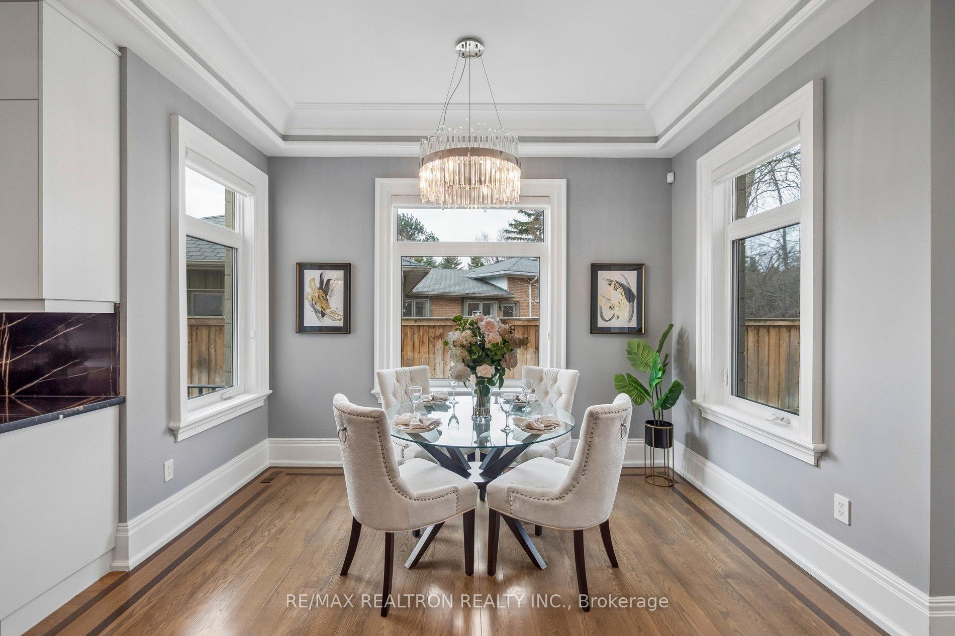 Photo 29 of 12 Miner Circle, Markham, Unionville — HOMEH