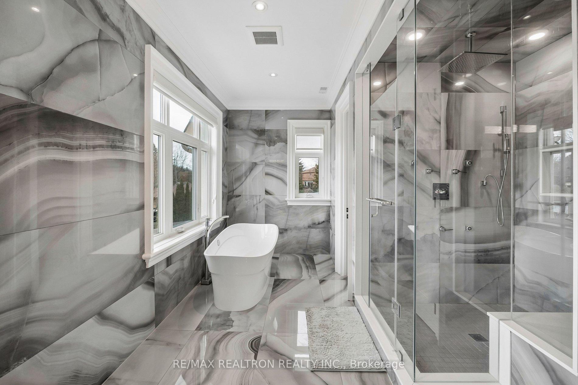 Photo 36 of 12 Miner Circle, Markham, Unionville — HOMEH