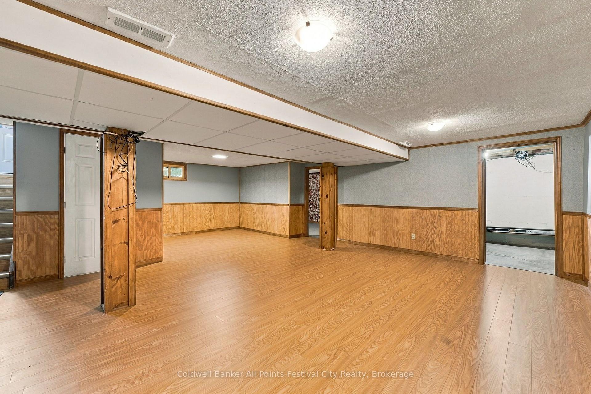 Photo 29 of 165 Cameron Street, Goderich, Goderich (Town) — HOMEH