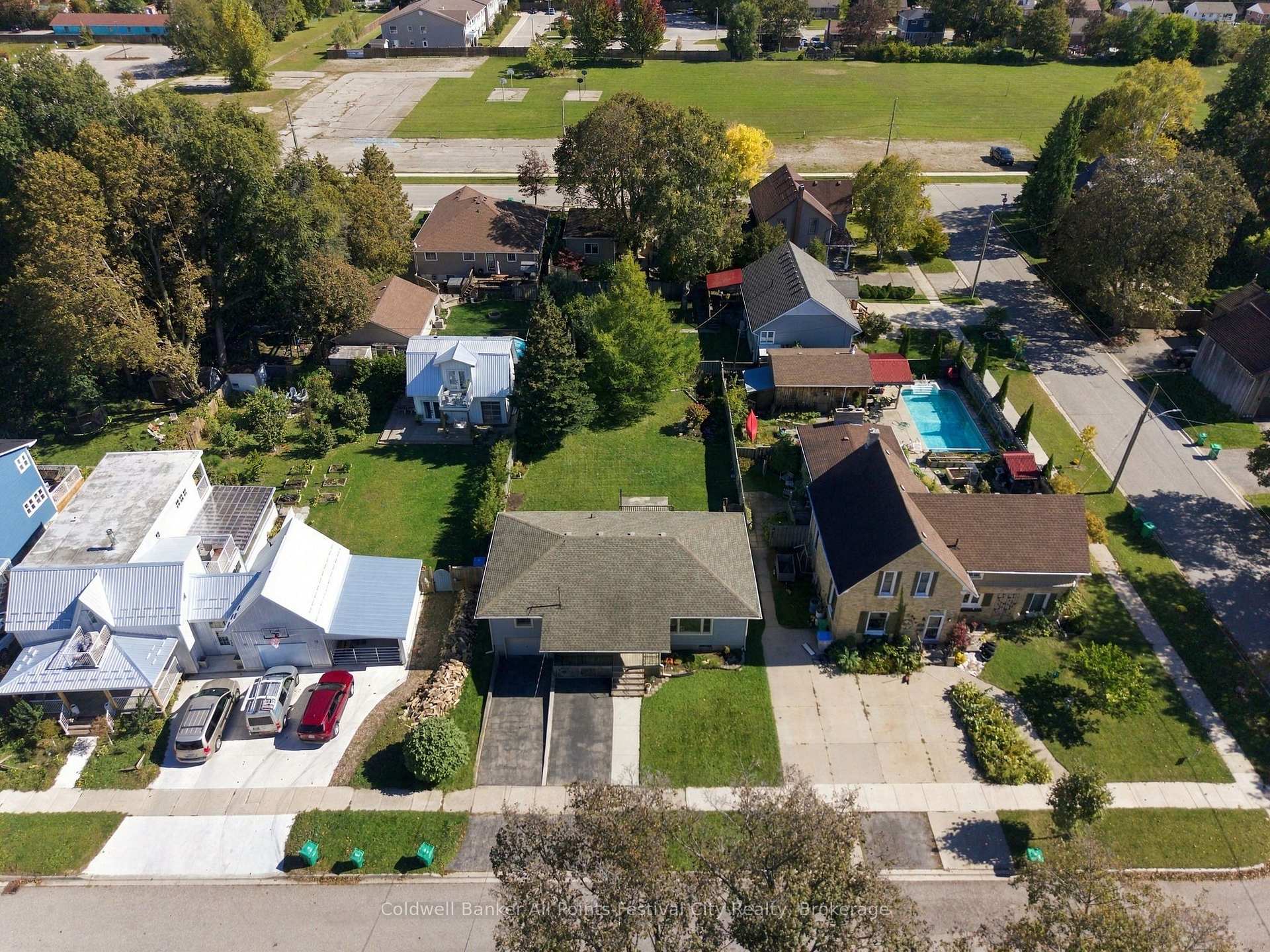 Photo 41 of 165 Cameron Street, Goderich, Goderich (Town) — HOMEH