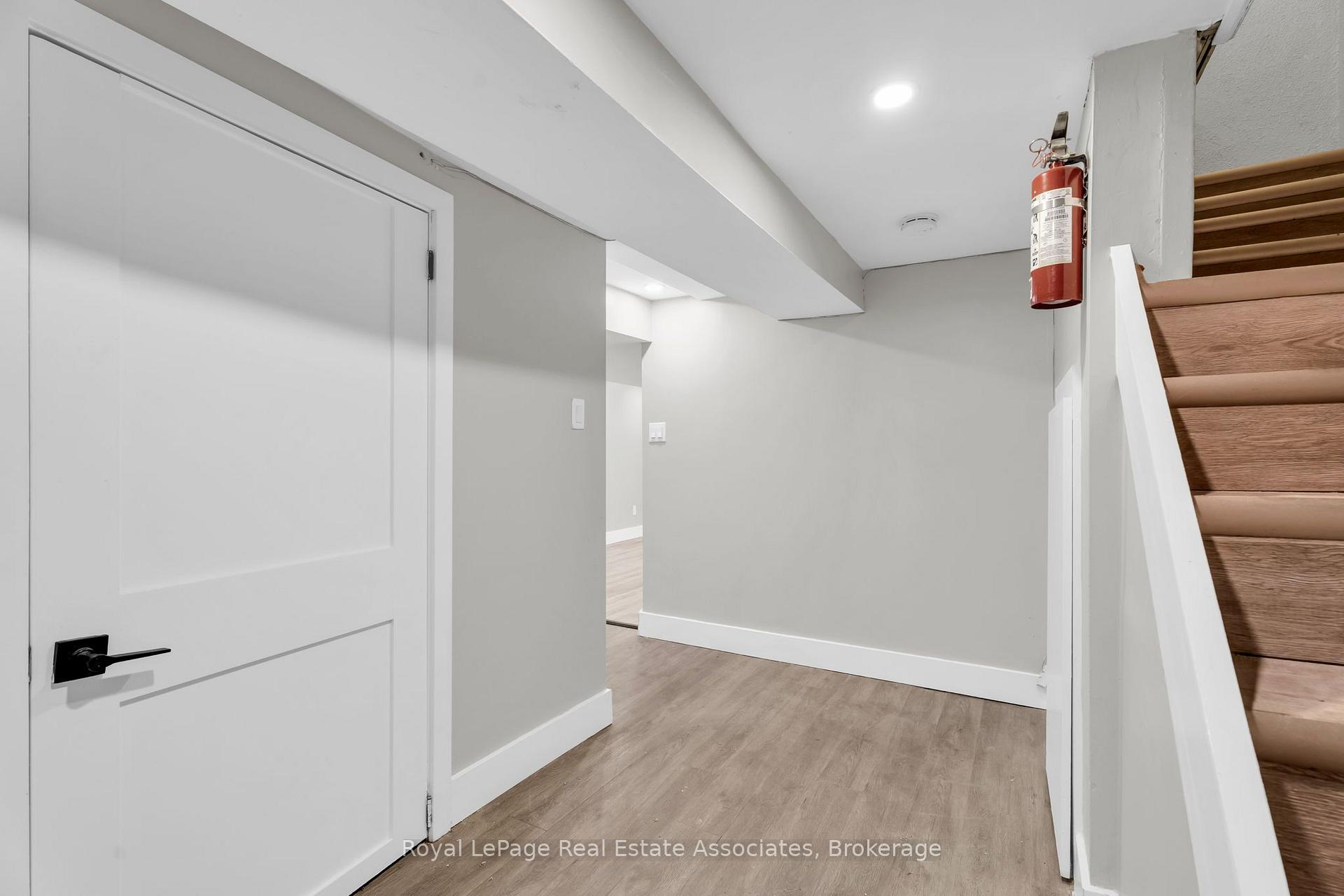 Photo 6 of 526 King Street E, Hamilton, Landsdale — HOMEH