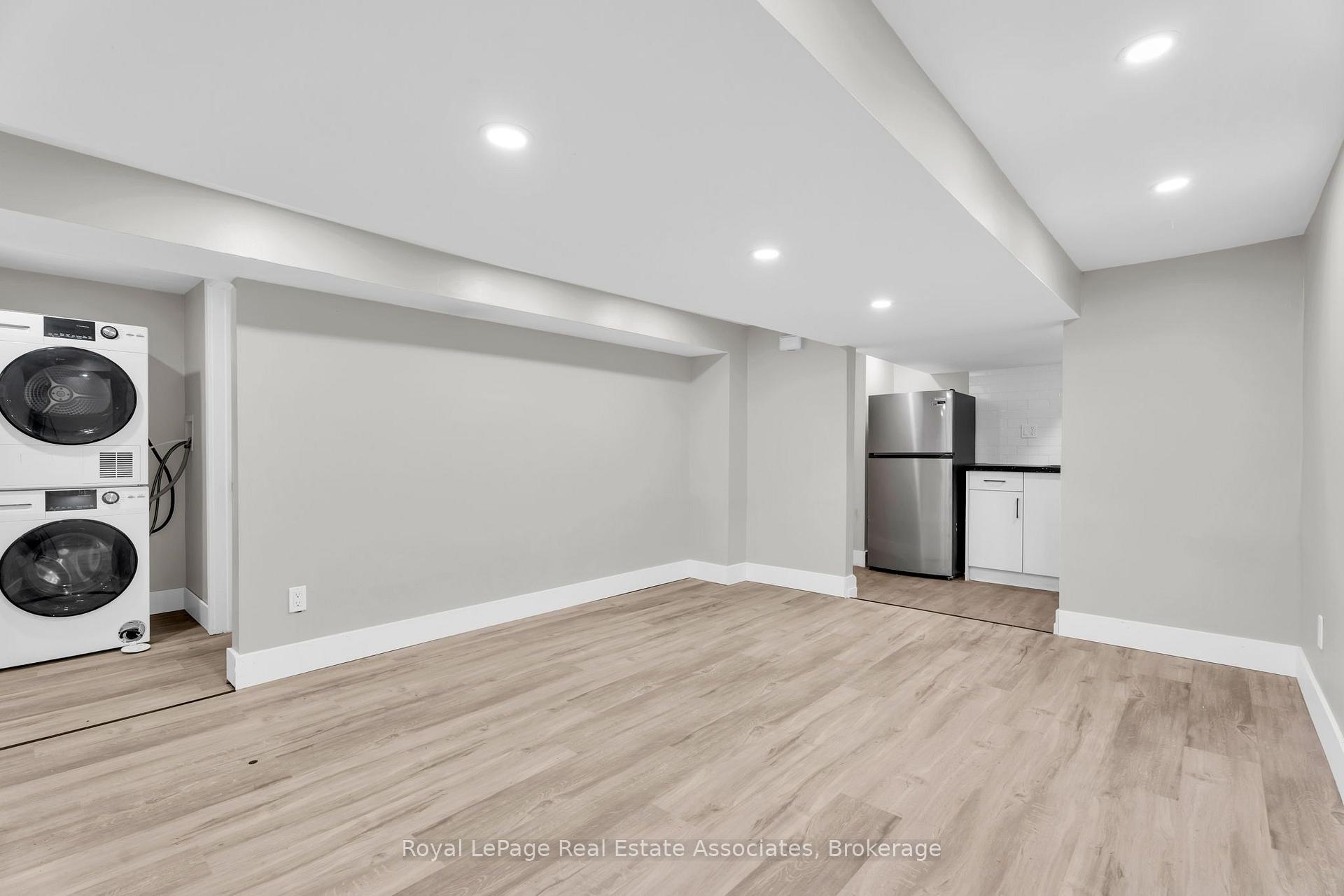 Photo 9 of 526 King Street E, Hamilton, Landsdale — HOMEH