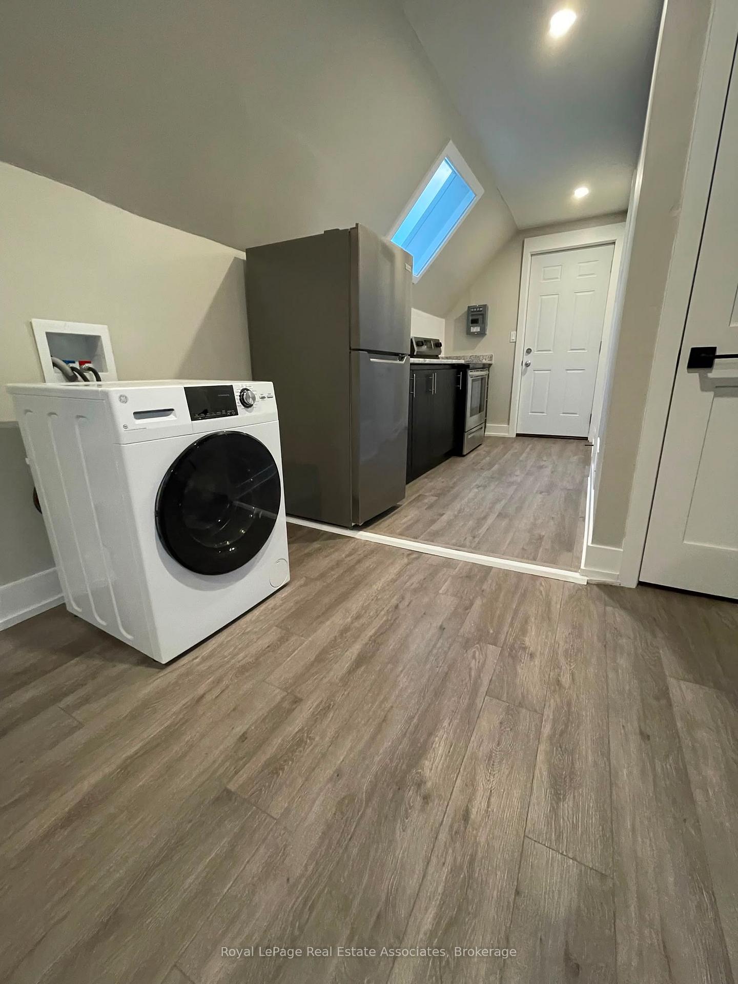 Photo 27 of 526 King Street E, Hamilton, Landsdale — HOMEH