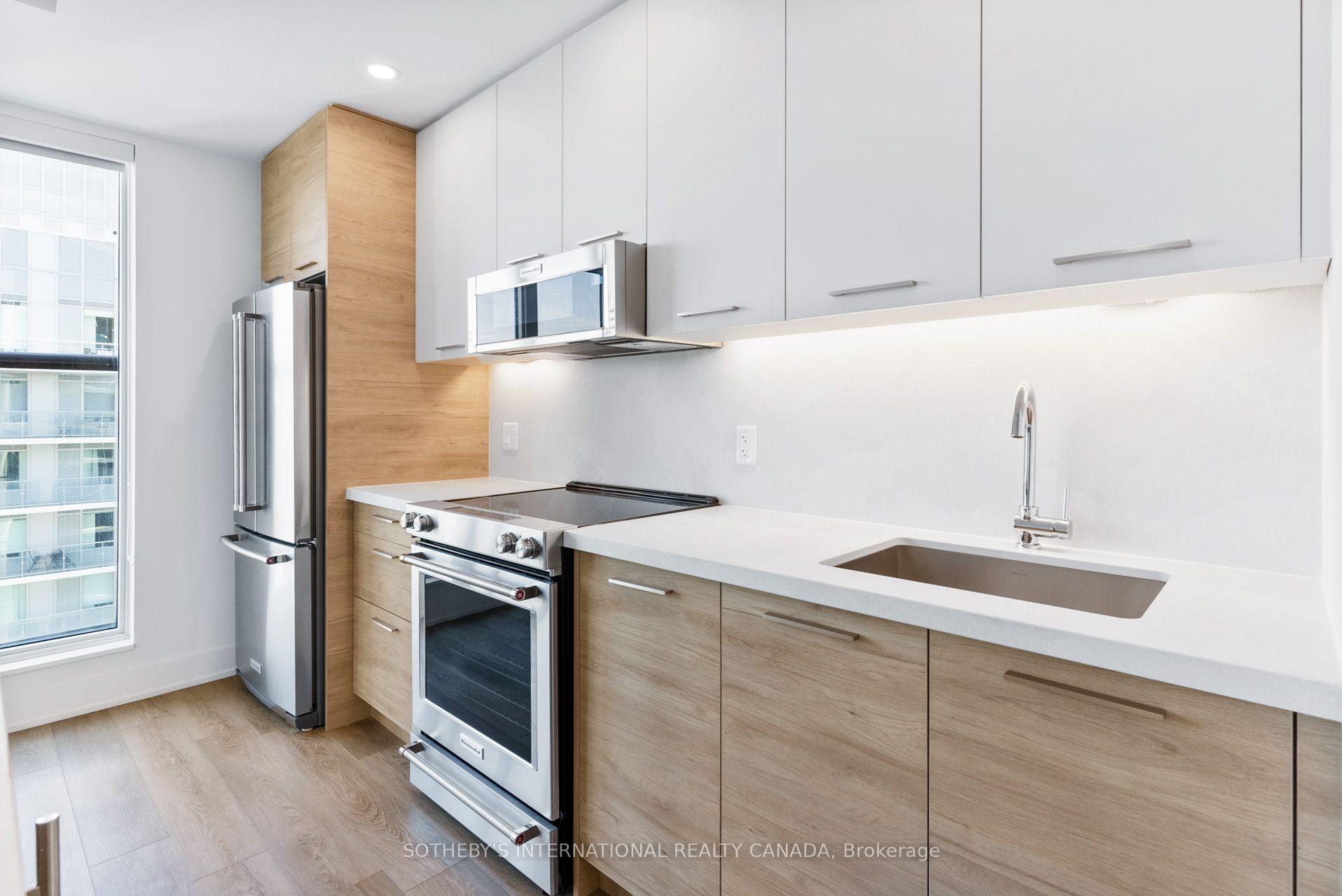 Photo 9 of Unit 3605, 200 Redpath Avenue, Toronto, Mount Pleasant East — HOMEH