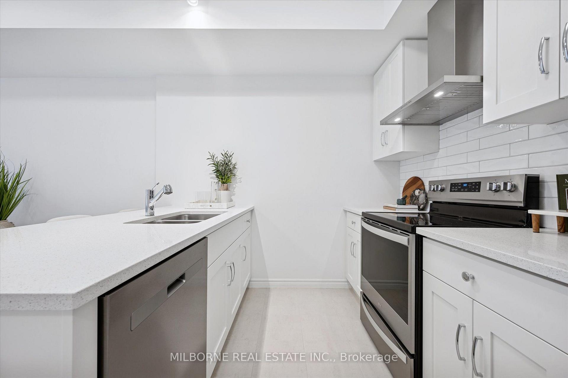 Photo 9 of 14 Thatcher Drive, Guelph, Kortright East — HOMEH