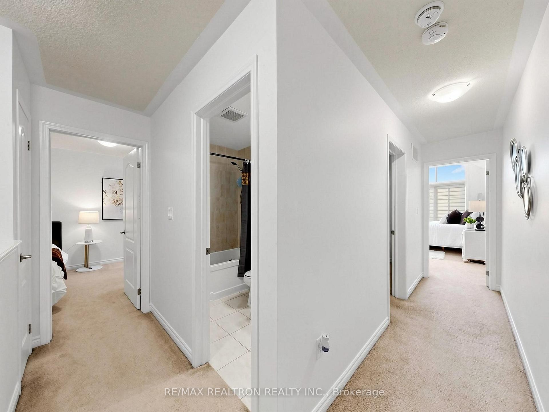Photo 21 of 1072 Clipper Lane, Pickering, Rural Pickering — HOMEH