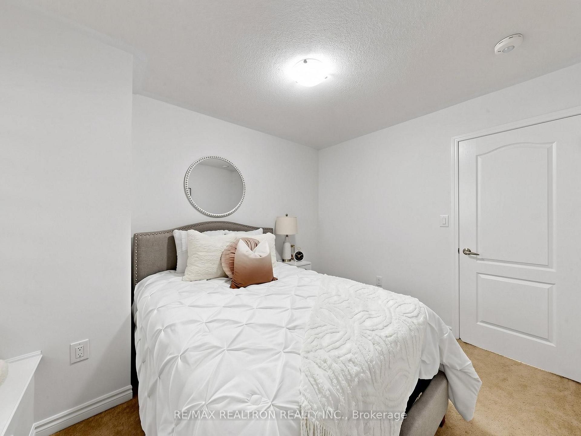 Photo 29 of 1072 Clipper Lane, Pickering, Rural Pickering — HOMEH