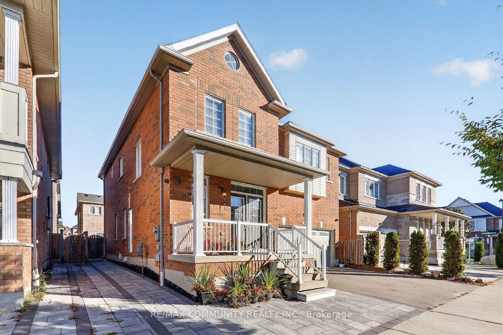 Photo 2 of Unit Main, 1550 Bruny Avenue, Pickering, Duffin Heights — HOMEH