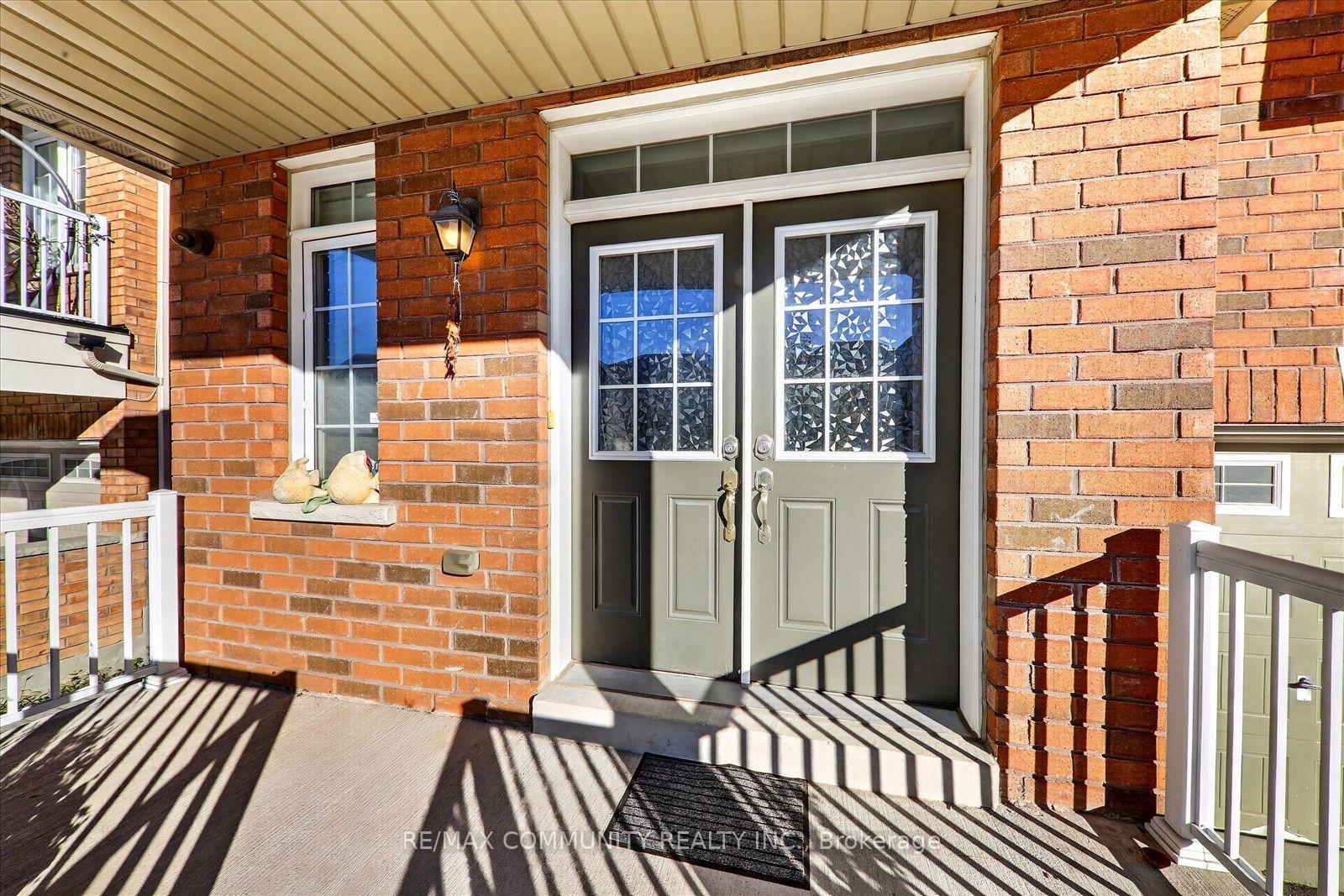 Photo 4 of Unit Main, 1550 Bruny Avenue, Pickering, Duffin Heights — HOMEH