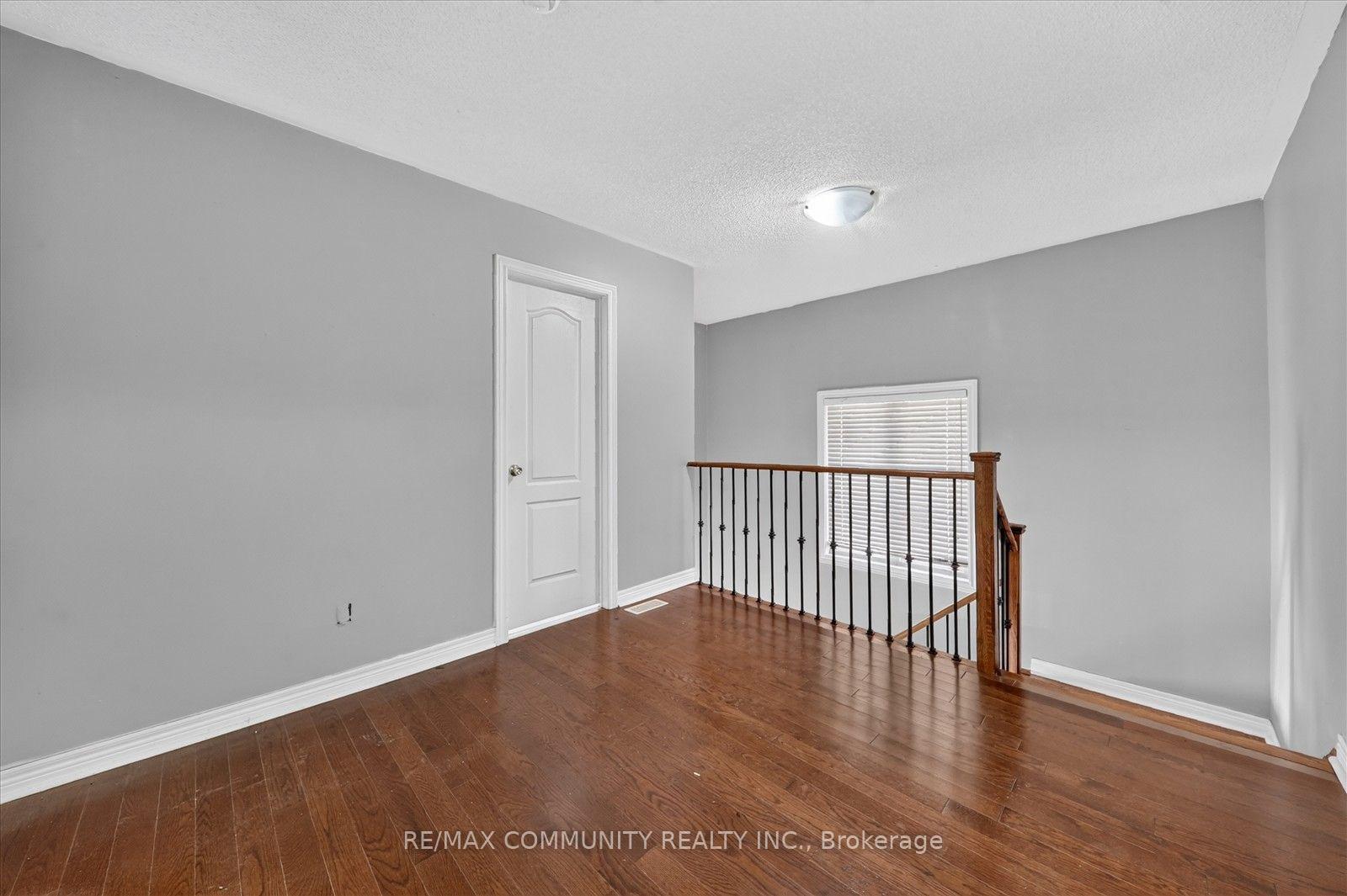 Photo 16 of Unit Main, 1550 Bruny Avenue, Pickering, Duffin Heights — HOMEH