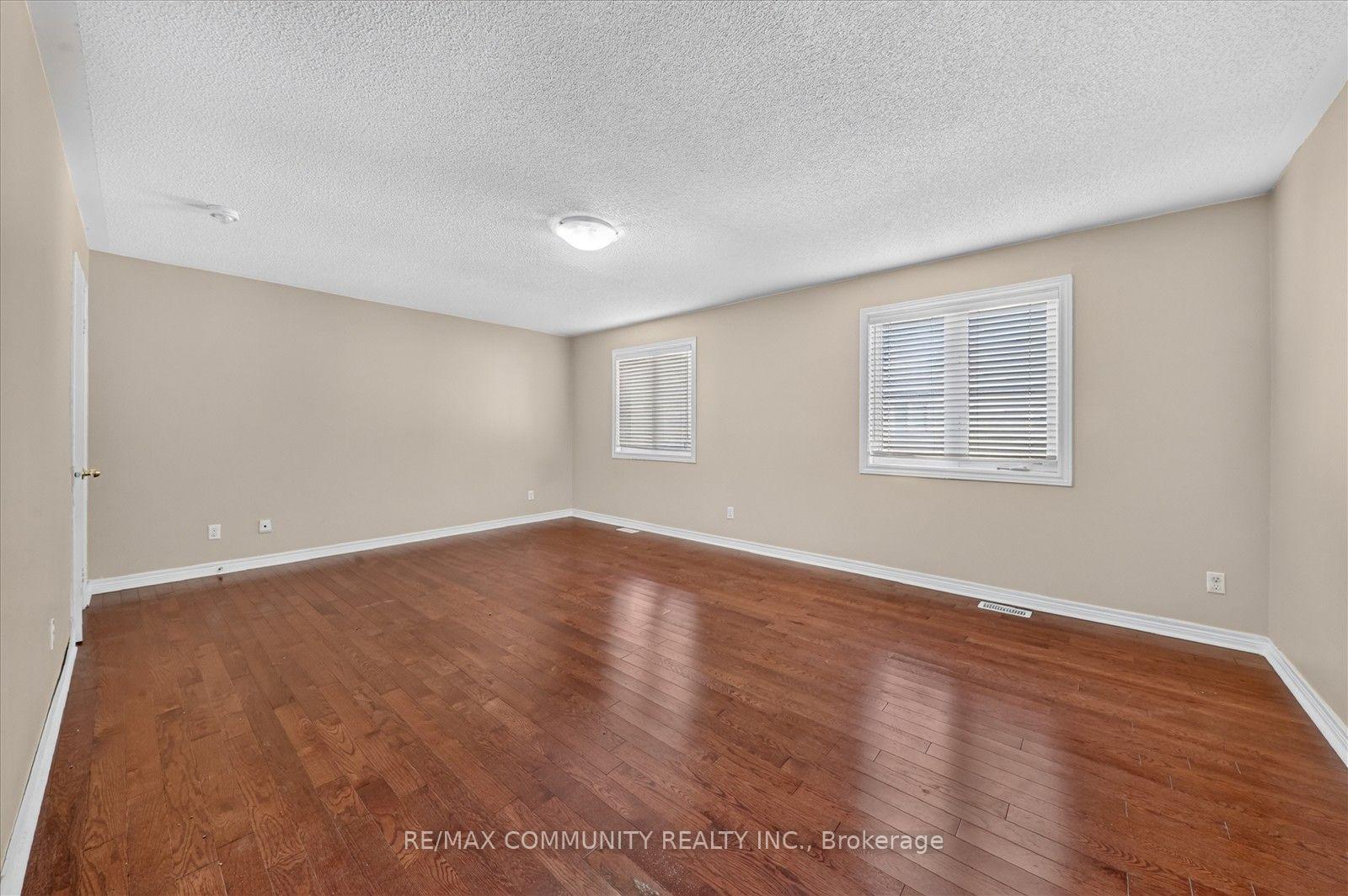 Photo 17 of Unit Main, 1550 Bruny Avenue, Pickering, Duffin Heights — HOMEH