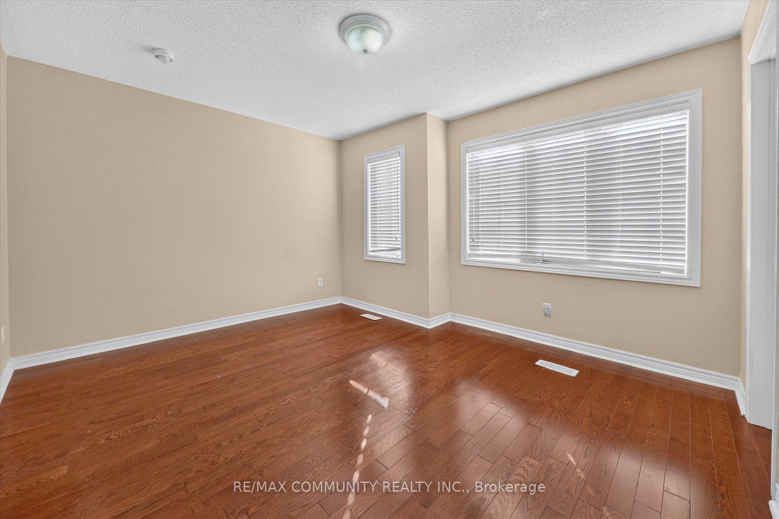 Photo 24 of Unit Main, 1550 Bruny Avenue, Pickering, Duffin Heights — HOMEH