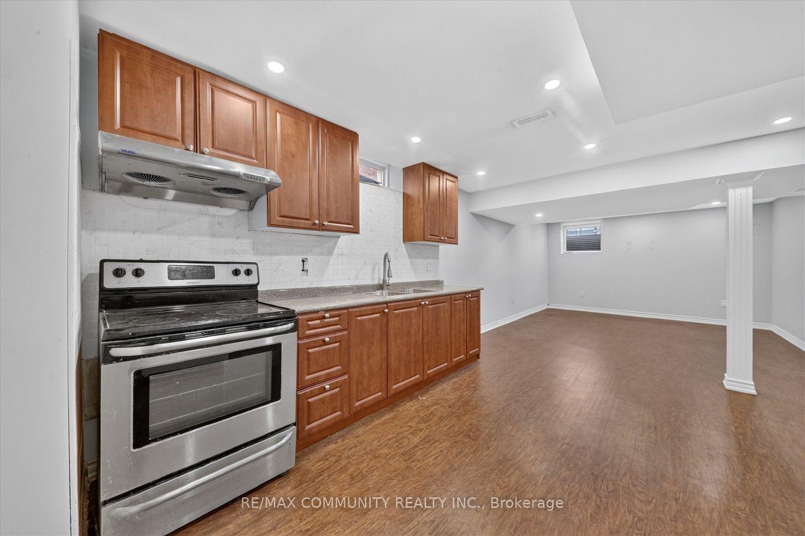 Photo 32 of Unit Main, 1550 Bruny Avenue, Pickering, Duffin Heights — HOMEH