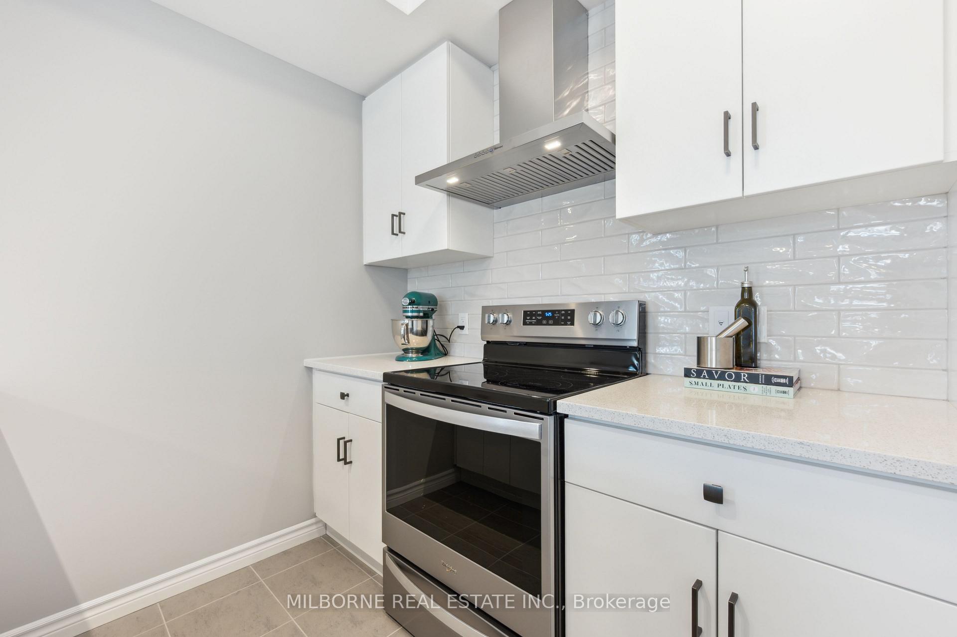 Photo 6 of 20 Thatcher Drive, Guelph, Kortright East — HOMEH