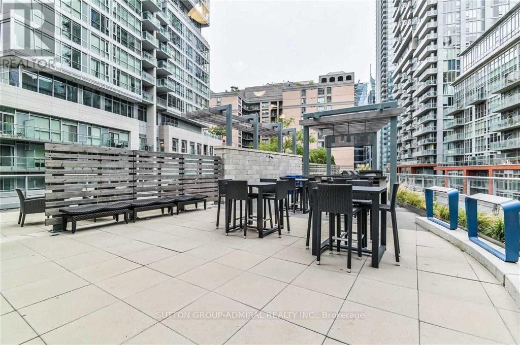 Photo 6 of Unit 2205, 30 Nelson Street, Toronto, Waterfront Communities — HOMEH