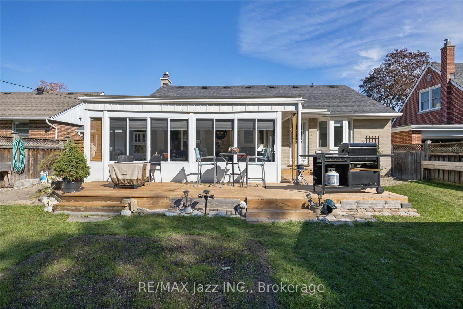 Photo 43 of 700 Grierson Street, Oshawa, Centennial — HOMEH
