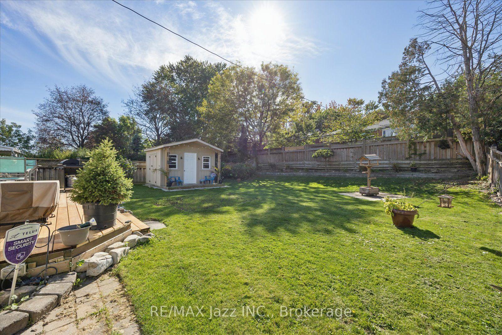 Photo 44 of 700 Grierson Street, Oshawa, Centennial — HOMEH