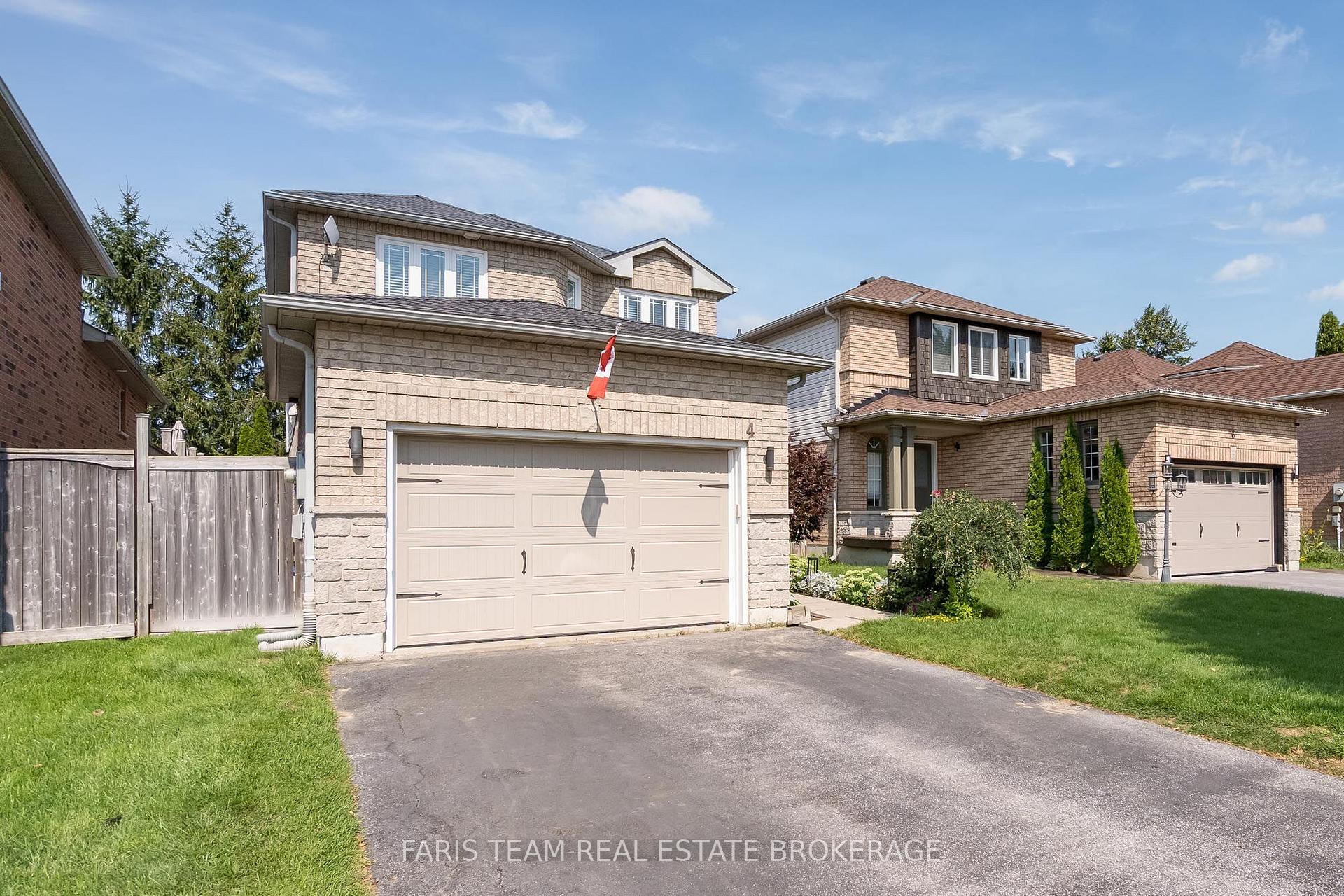 Photo 3 of 4 Bluegrass Drive, Barrie, Holly — HOMEH