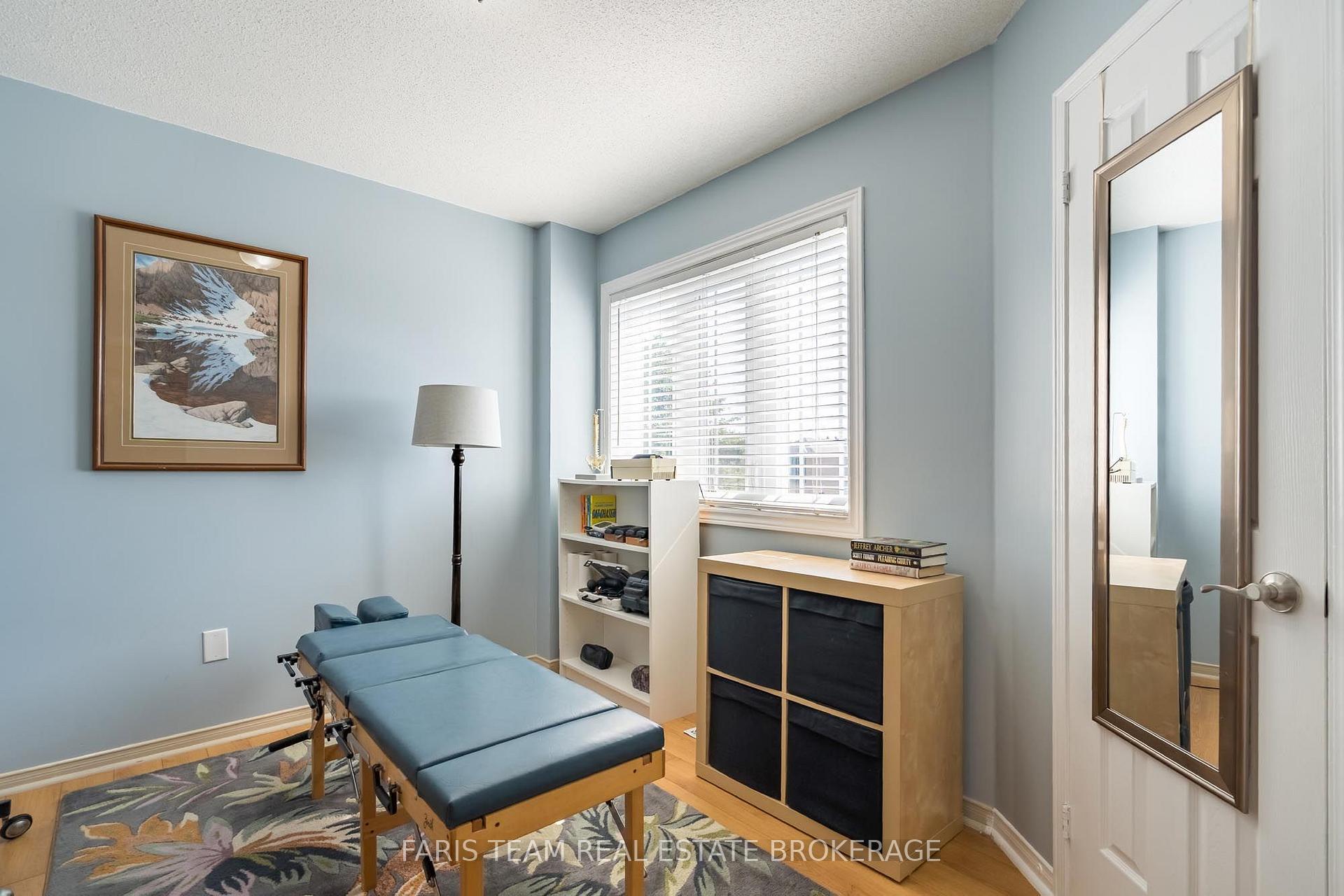 Photo 22 of 4 Bluegrass Drive, Barrie, Holly — HOMEH