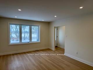 Photo 5 of Unit Main, 130 Simcoe Road, Bradford West Gwillimbury, Bradford — HOMEH