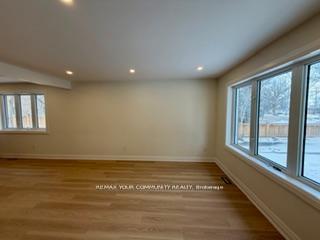 Photo 6 of Unit Main, 130 Simcoe Road, Bradford West Gwillimbury, Bradford — HOMEH