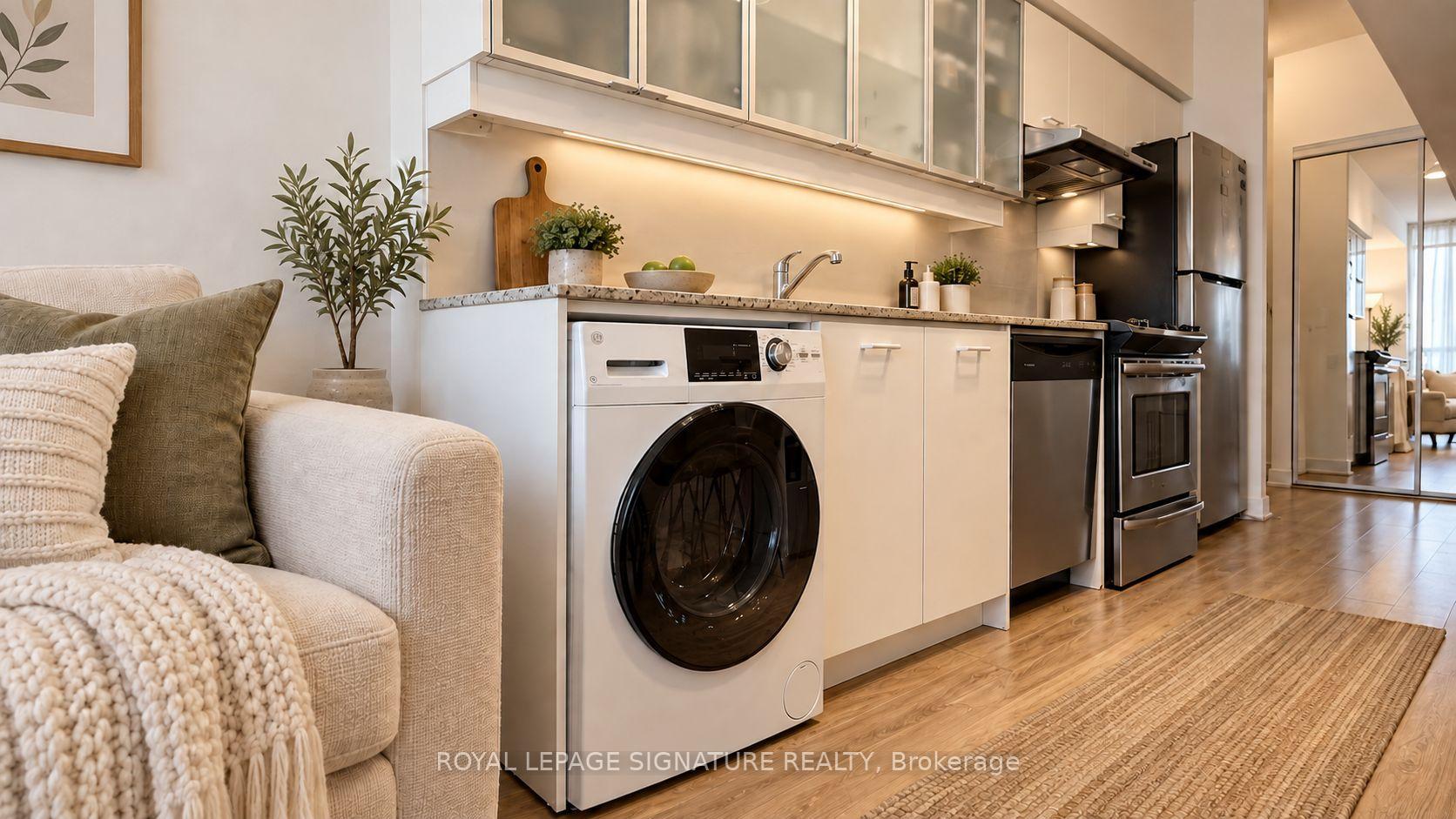 Photo 8 of Unit 2809, 33 Singer Court, North York, Bayview Village — HOMEH
