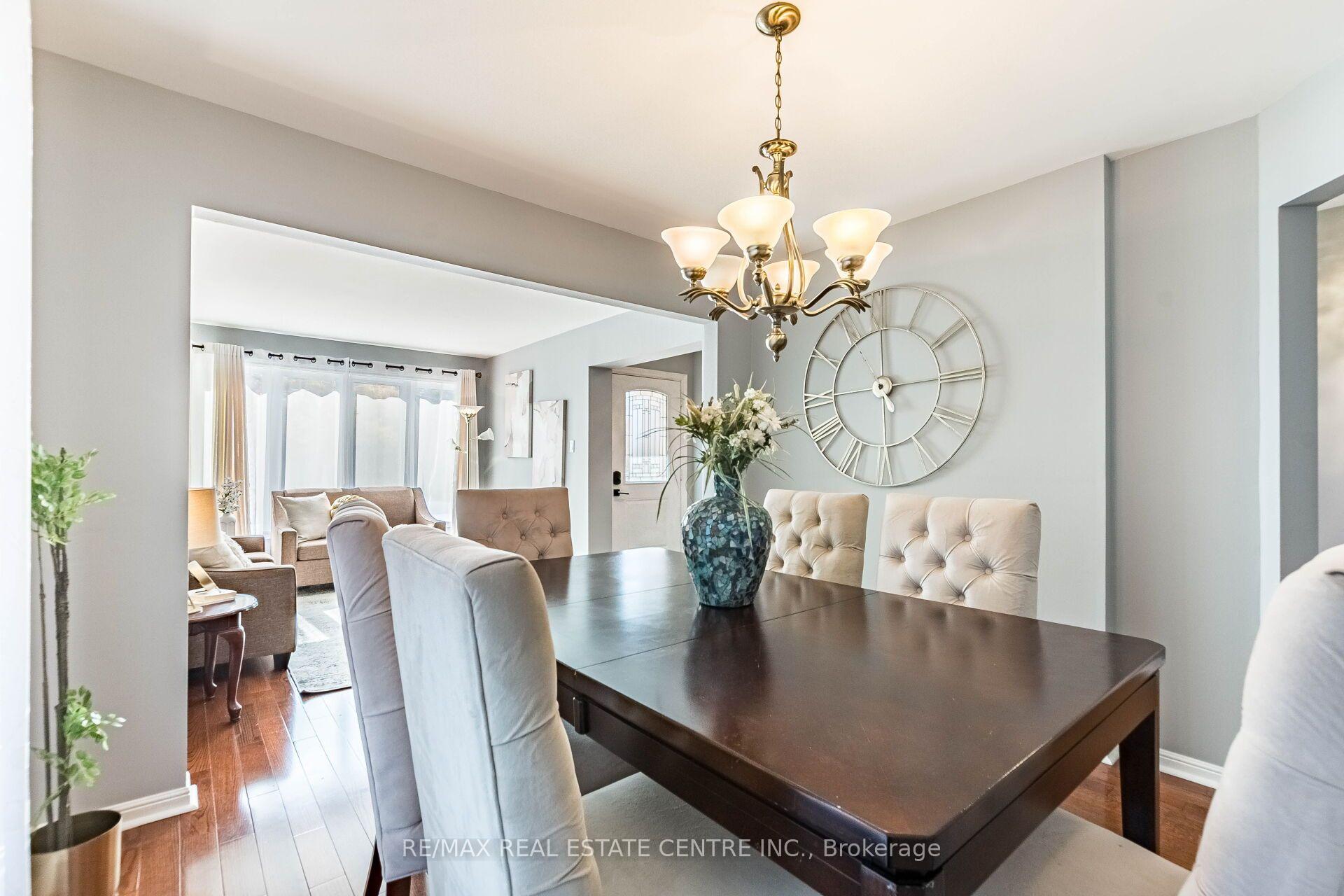 Photo 7 of 1153 Deer Run, Mississauga, Creditview — HOMEH