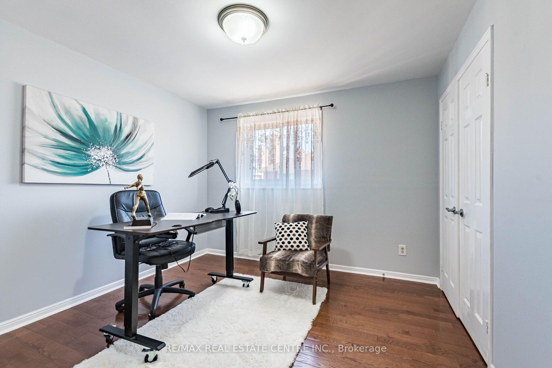 Photo 26 of 1153 Deer Run, Mississauga, Creditview — HOMEH