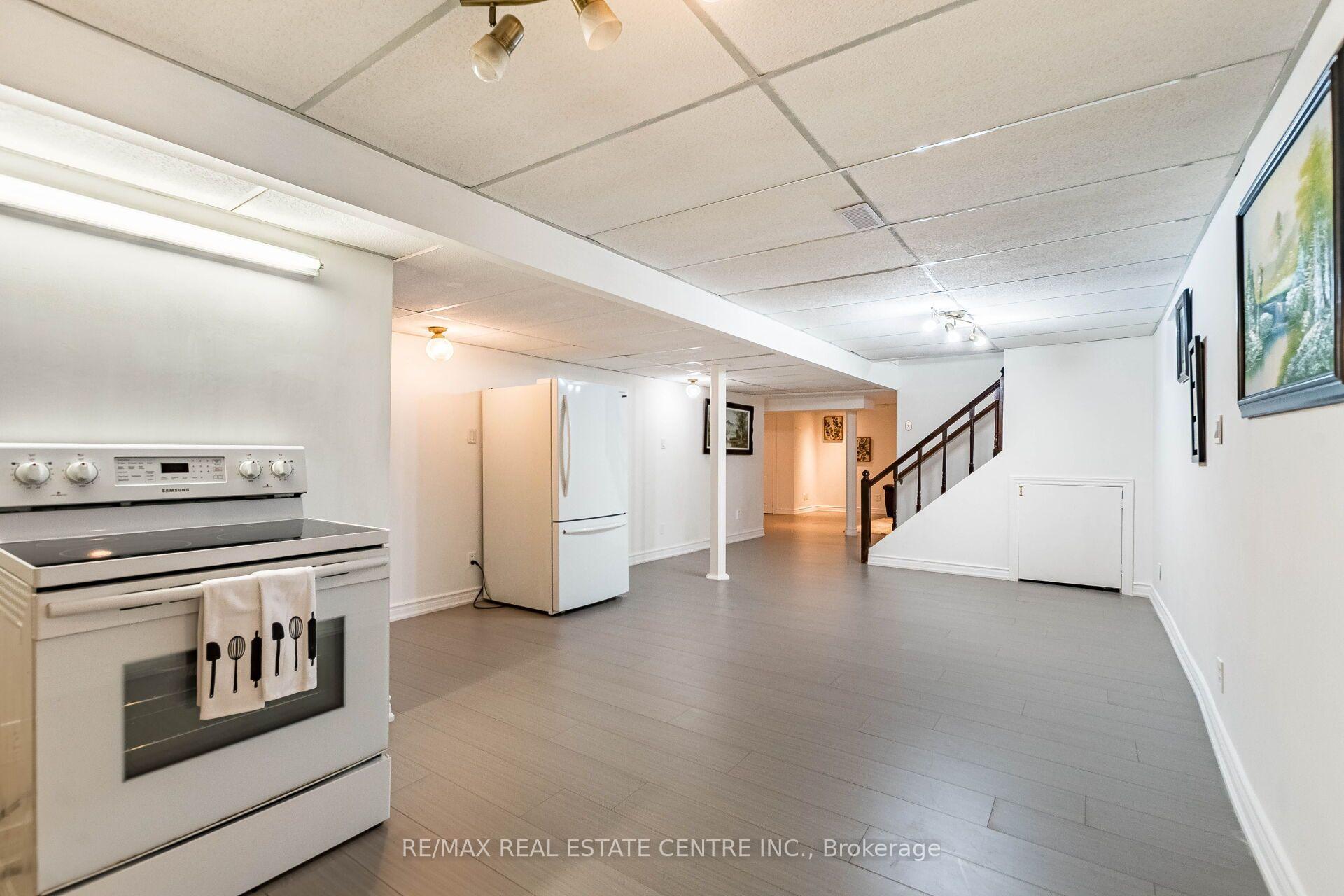 Photo 28 of 1153 Deer Run, Mississauga, Creditview — HOMEH