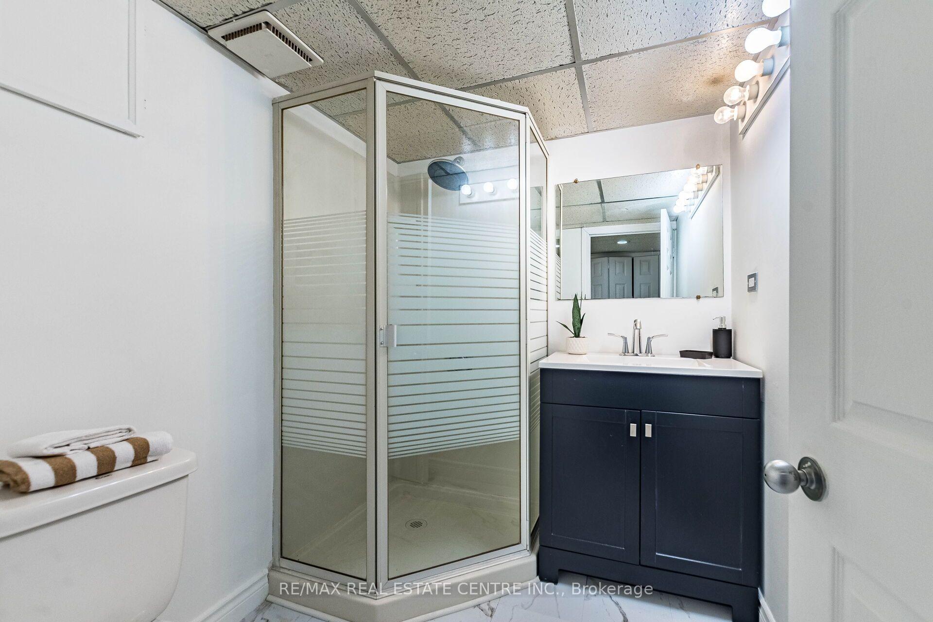 Photo 34 of 1153 Deer Run, Mississauga, Creditview — HOMEH