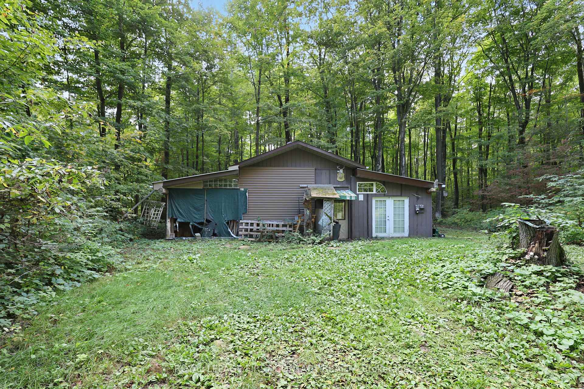 Photo 10 of 2442 Champlain Road, Tiny, Rural Tiny — HOMEH