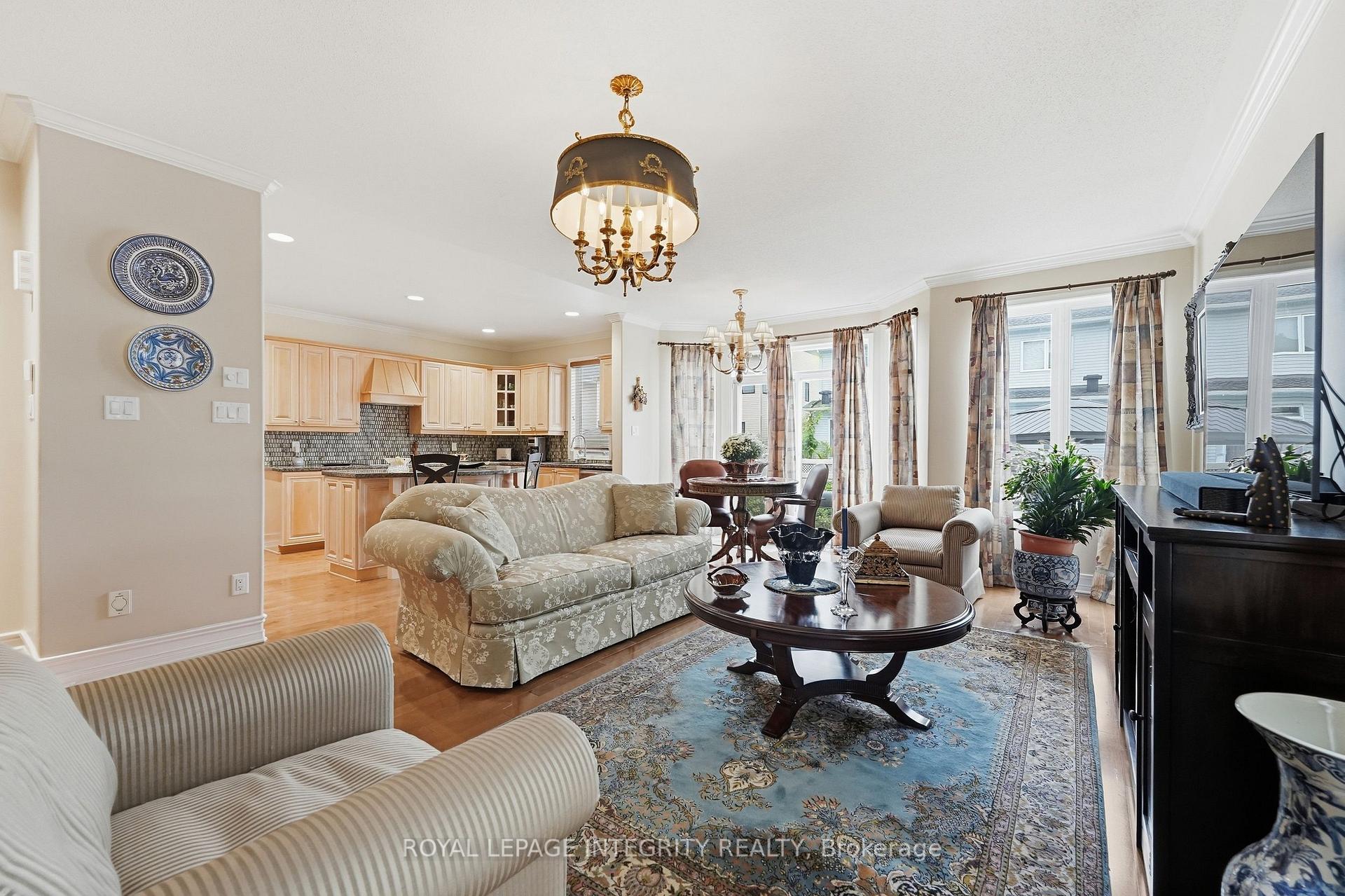 Photo 14 of 2169 Valenceville Crescent, Ottawa, Avalon East — HOMEH