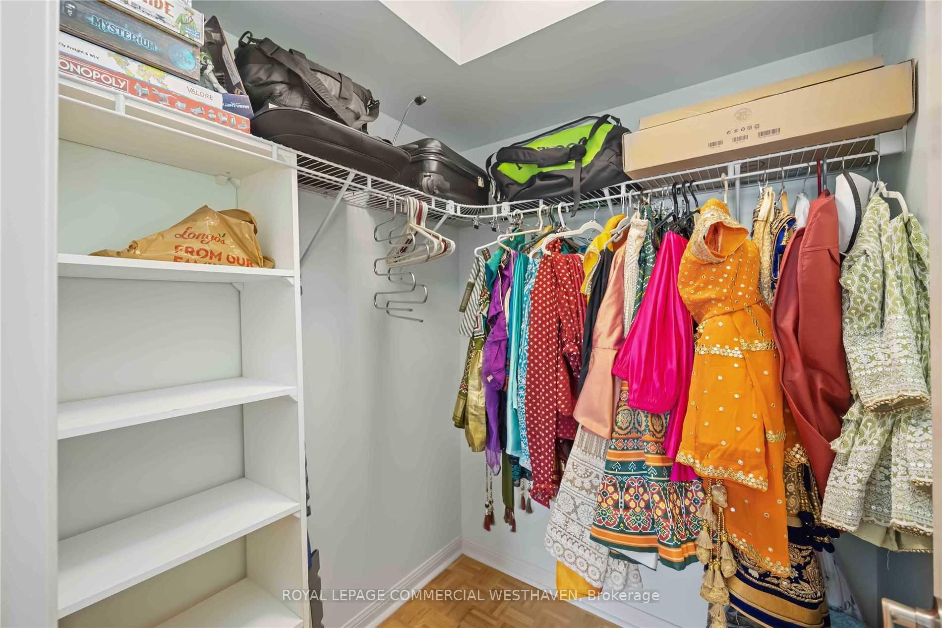 Photo 12 of Unit 210, 2504 Rutherford Road, Vaughan, Maple — HOMEH