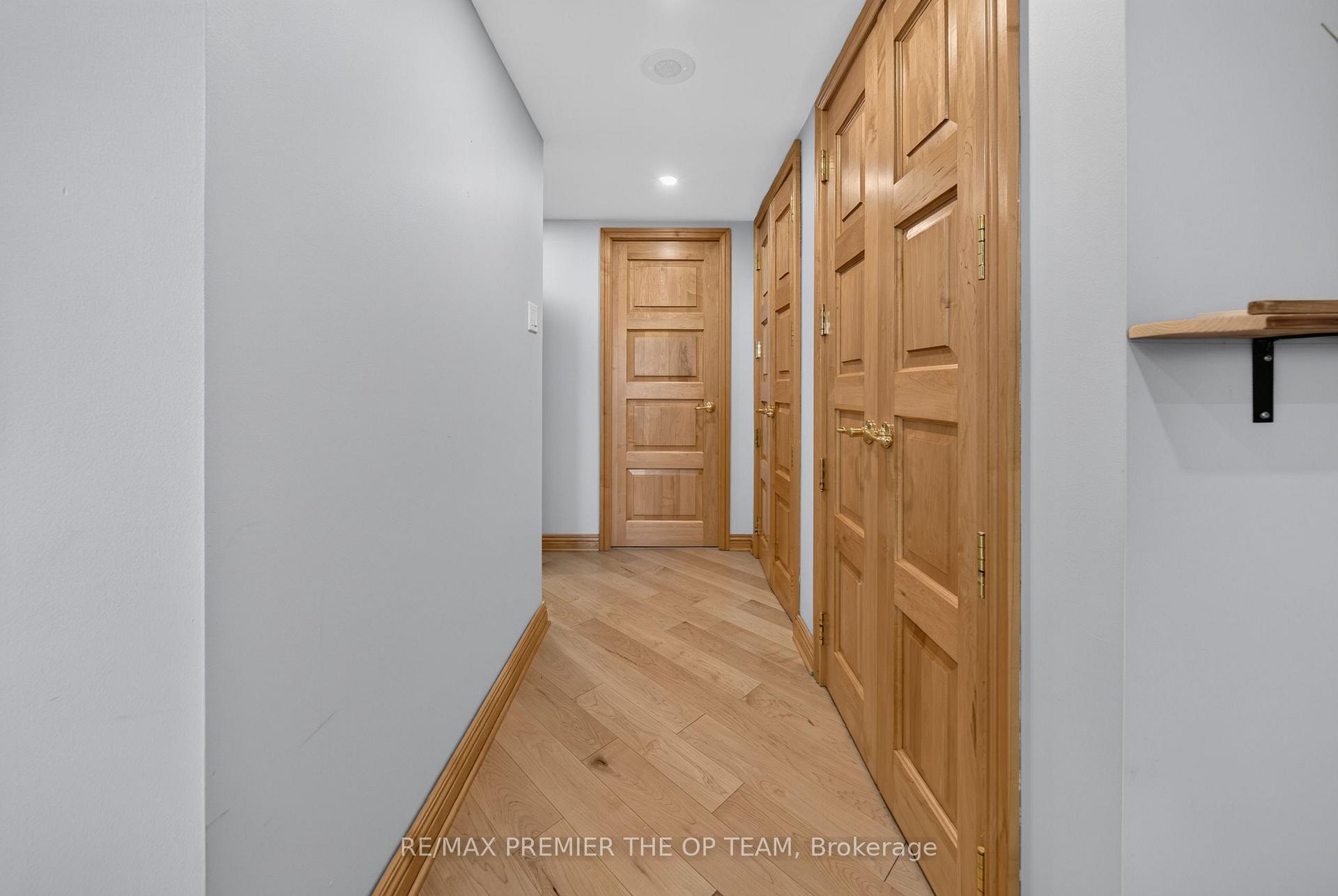 Photo 21 of Unit 404, 100 Arbors Lane, Vaughan, West Woodbridge — HOMEH