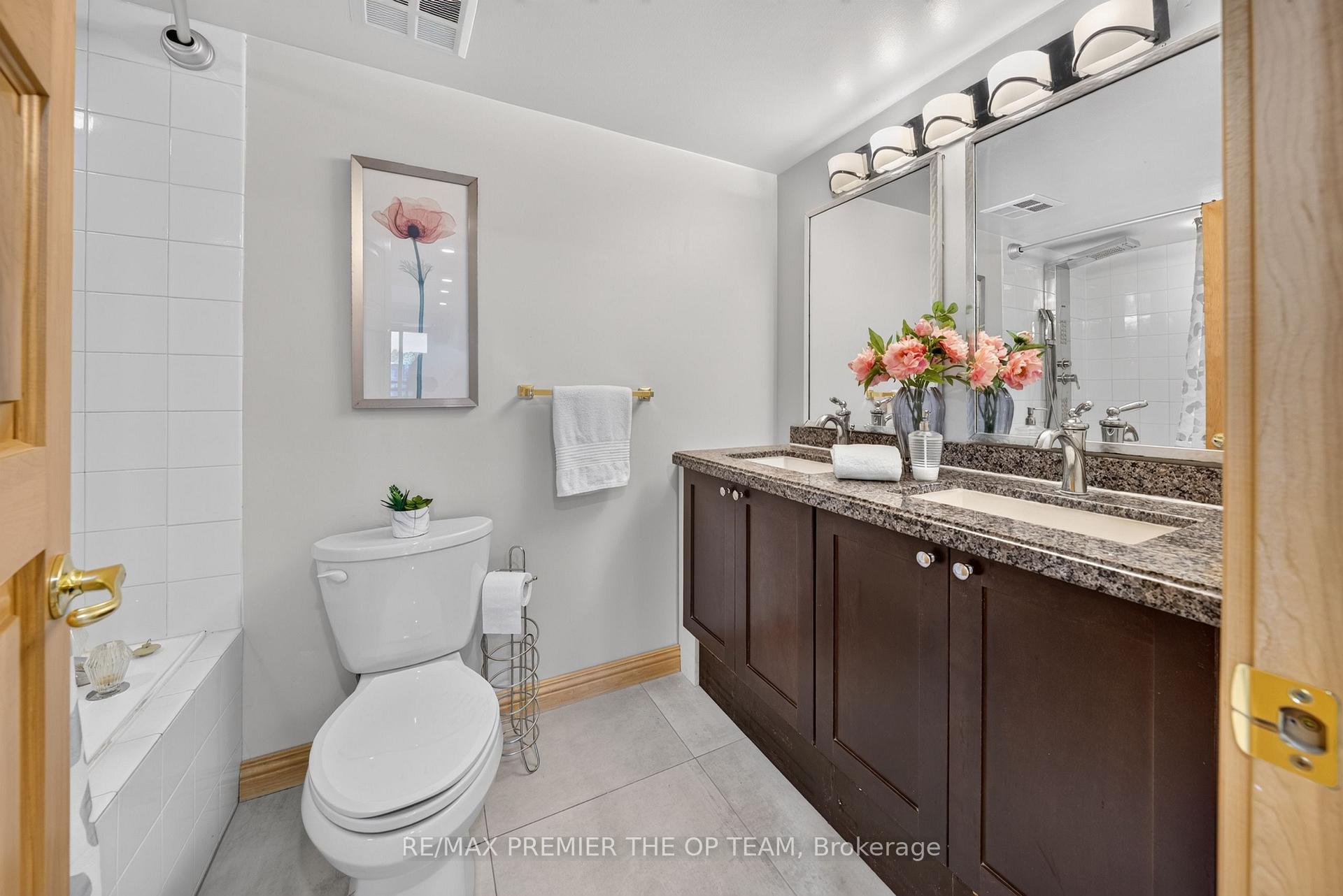 Photo 25 of Unit 404, 100 Arbors Lane, Vaughan, West Woodbridge — HOMEH