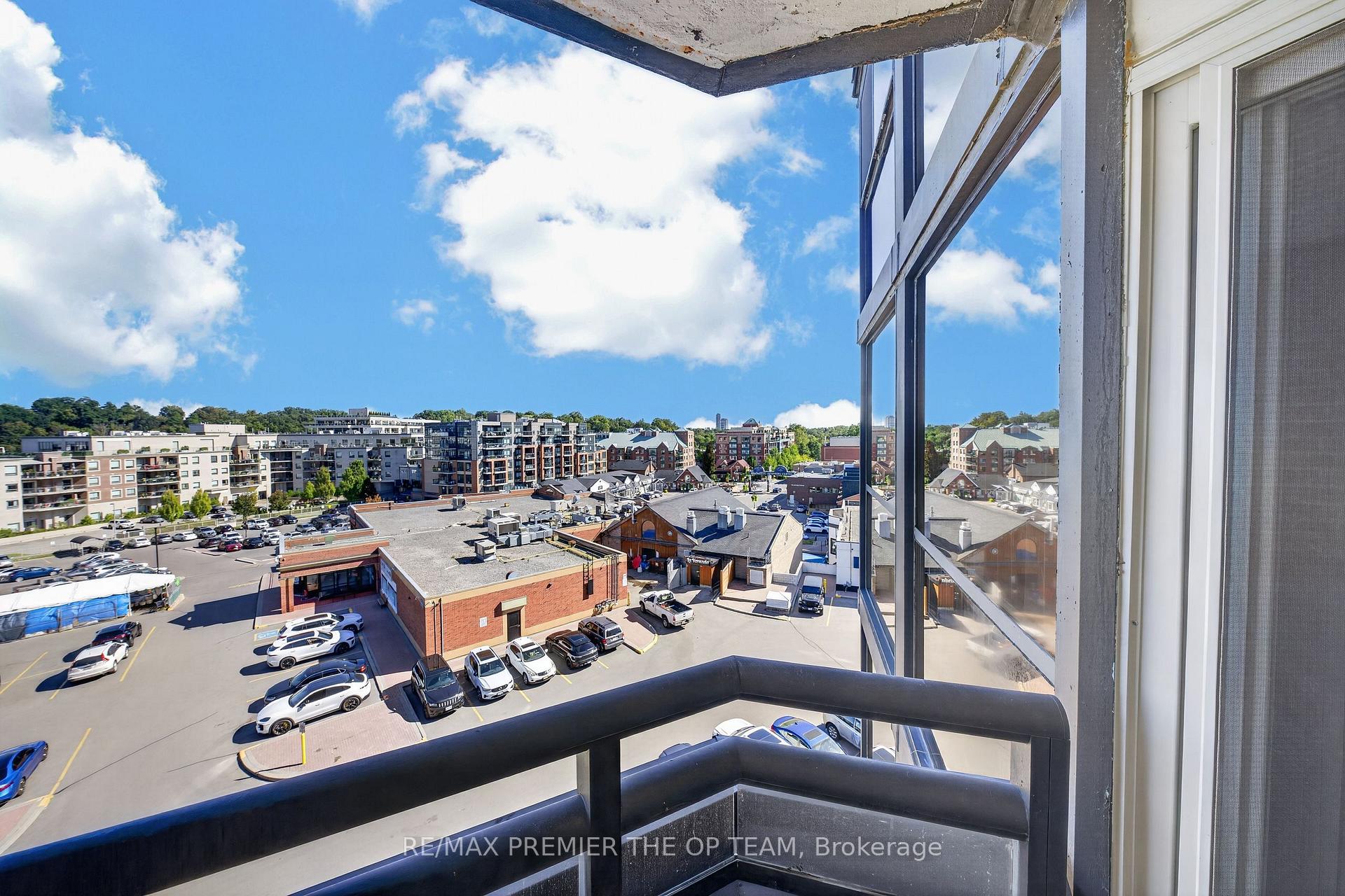 Photo 32 of Unit 404, 100 Arbors Lane, Vaughan, West Woodbridge — HOMEH