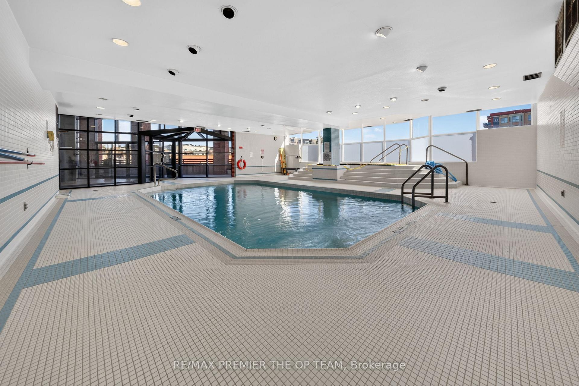 Photo 36 of Unit 404, 100 Arbors Lane, Vaughan, West Woodbridge — HOMEH