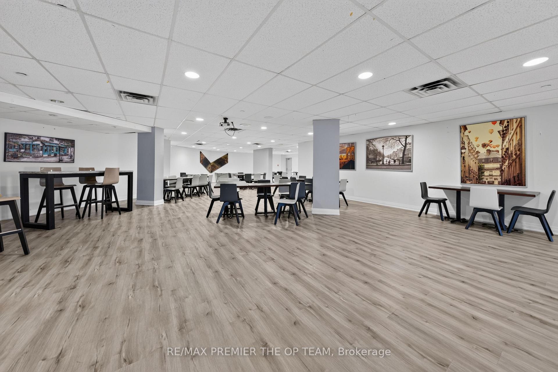 Photo 38 of Unit 404, 100 Arbors Lane, Vaughan, West Woodbridge — HOMEH