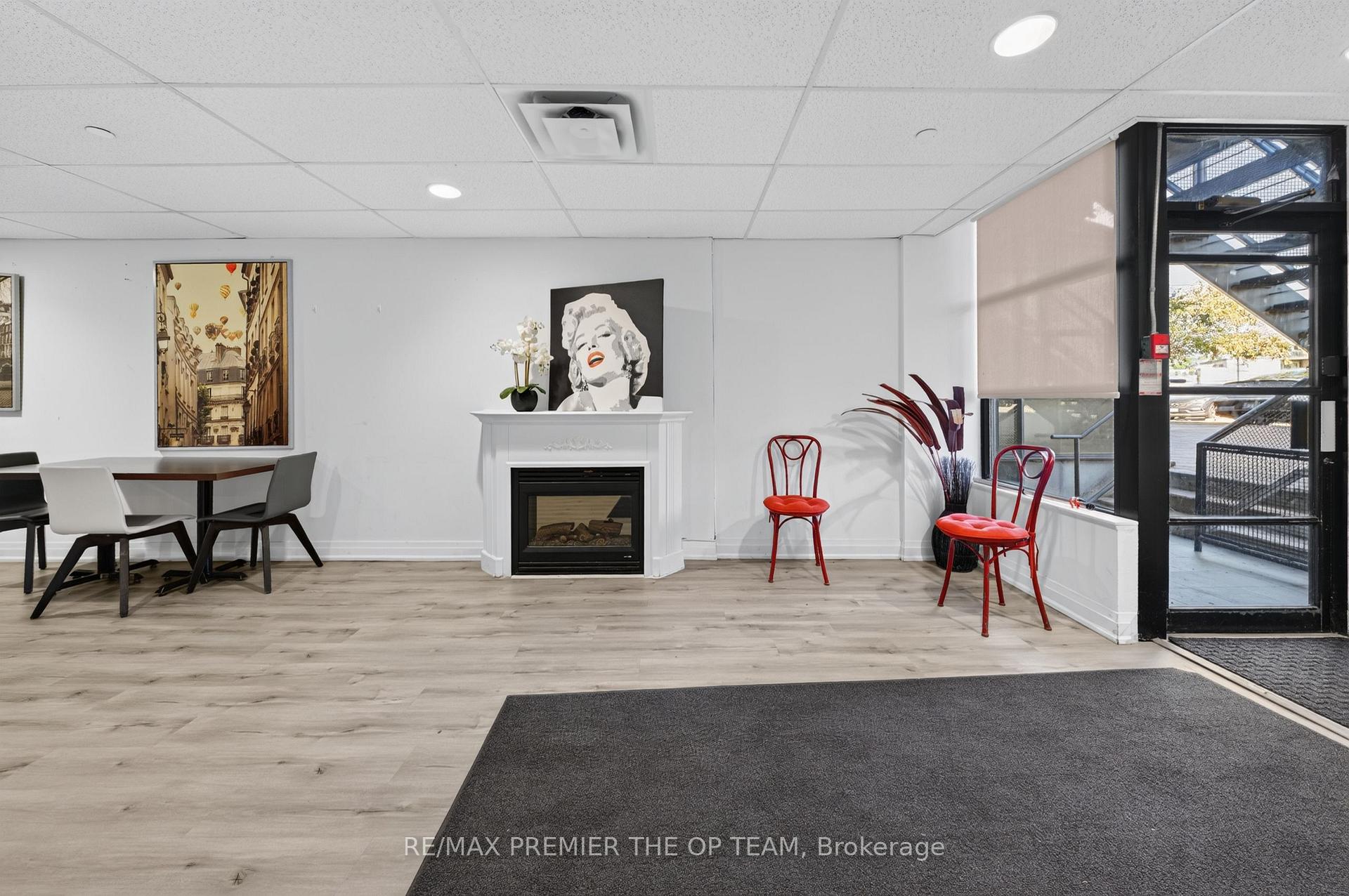 Photo 39 of Unit 404, 100 Arbors Lane, Vaughan, West Woodbridge — HOMEH