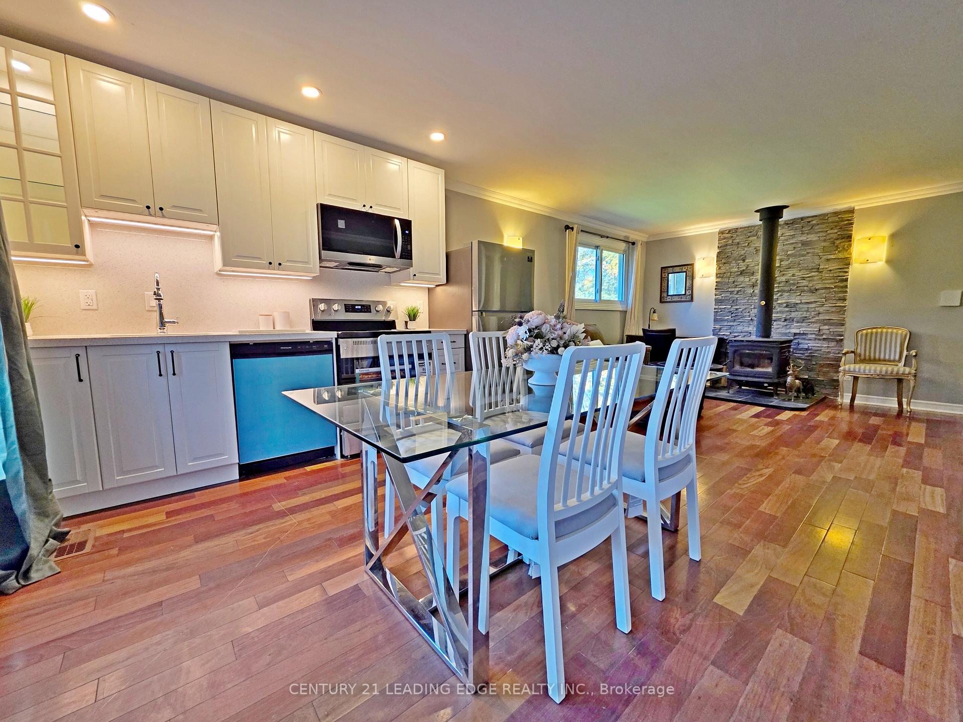 Photo 5 of 11 Brule Lakeway, Georgina, Sutton & Jackson's Point — HOMEH