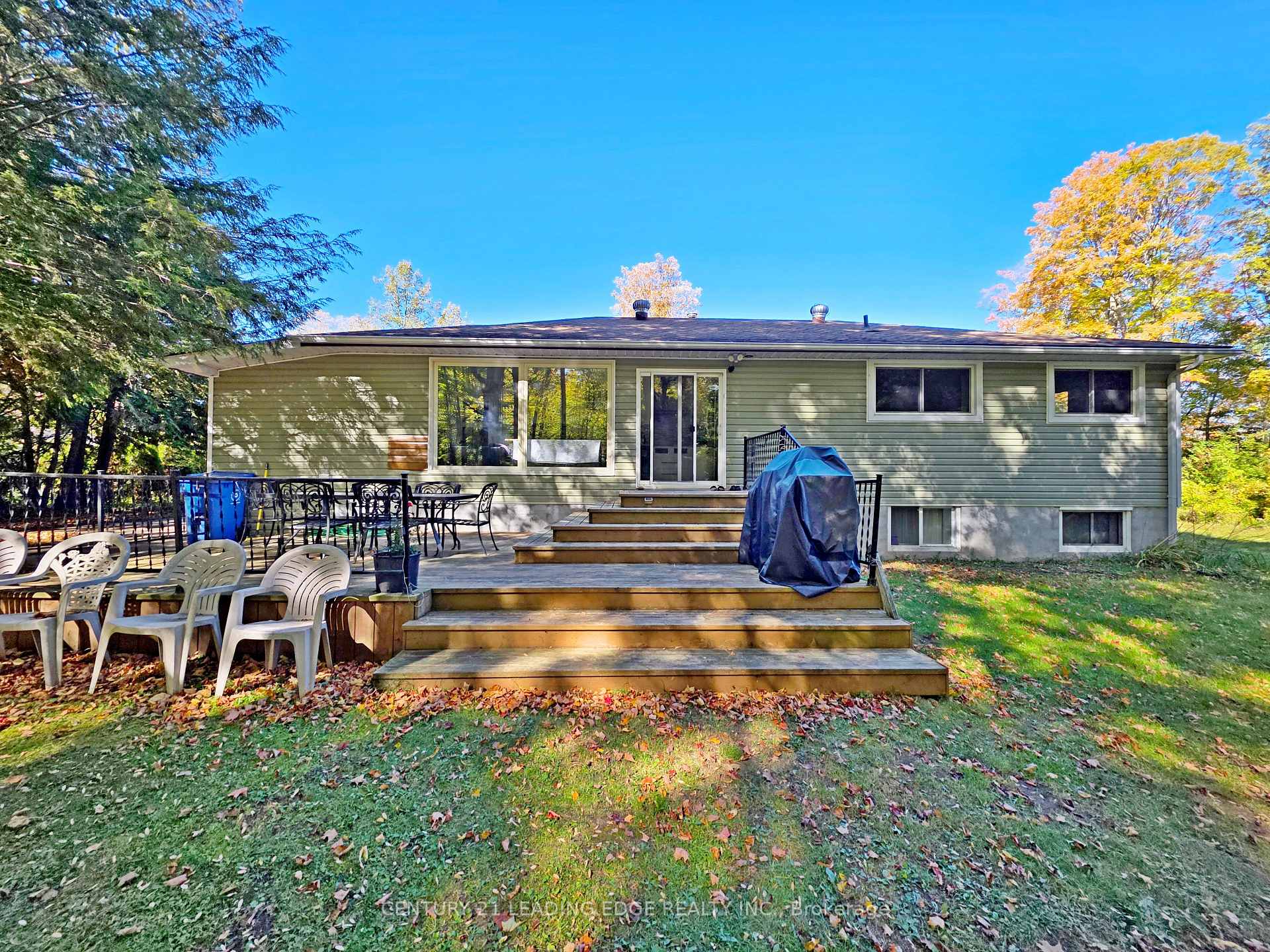 Photo 18 of 11 Brule Lakeway, Georgina, Sutton & Jackson's Point — HOMEH