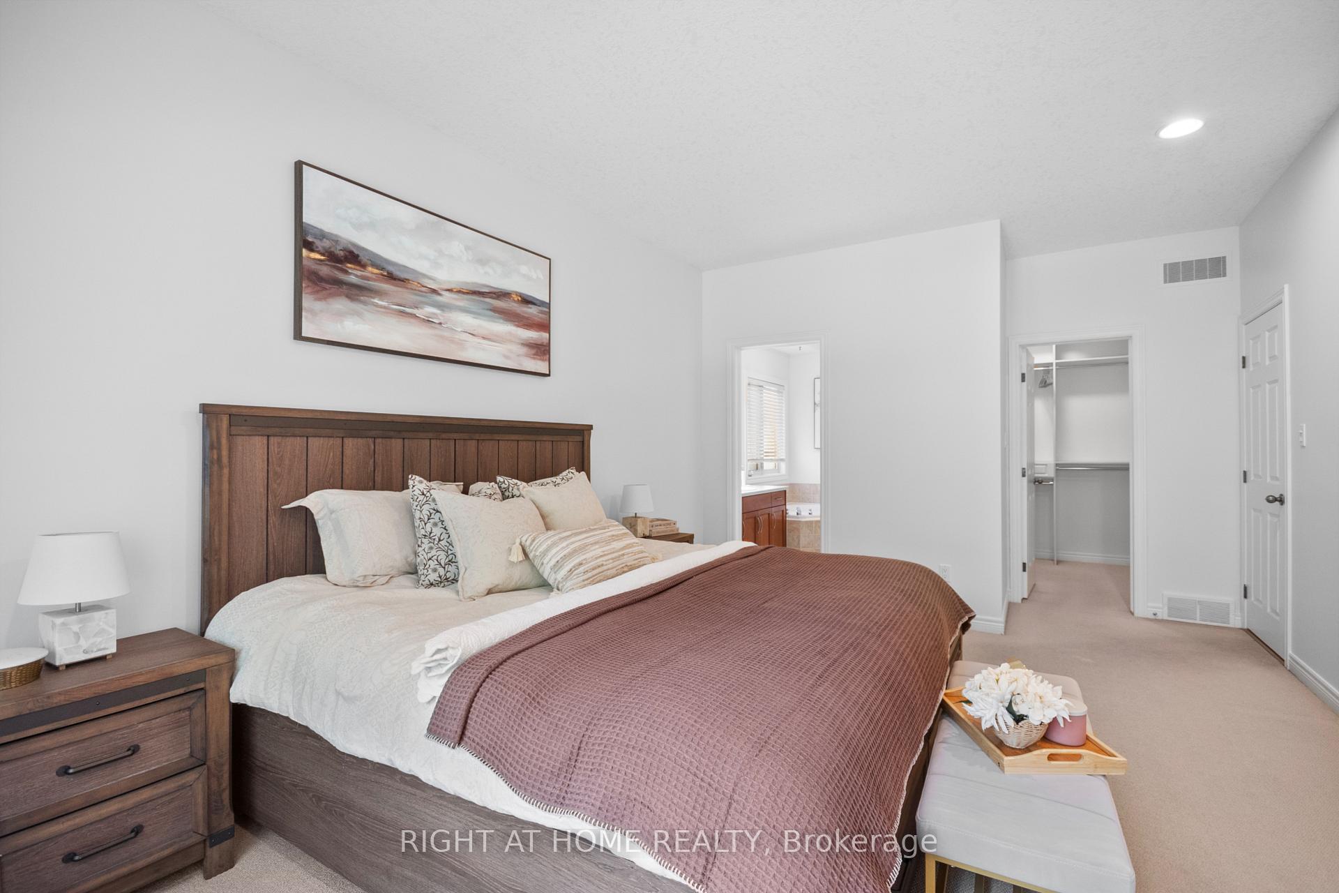 Photo 13 of 169 West Rivertrace Walk, London, North R — HOMEH