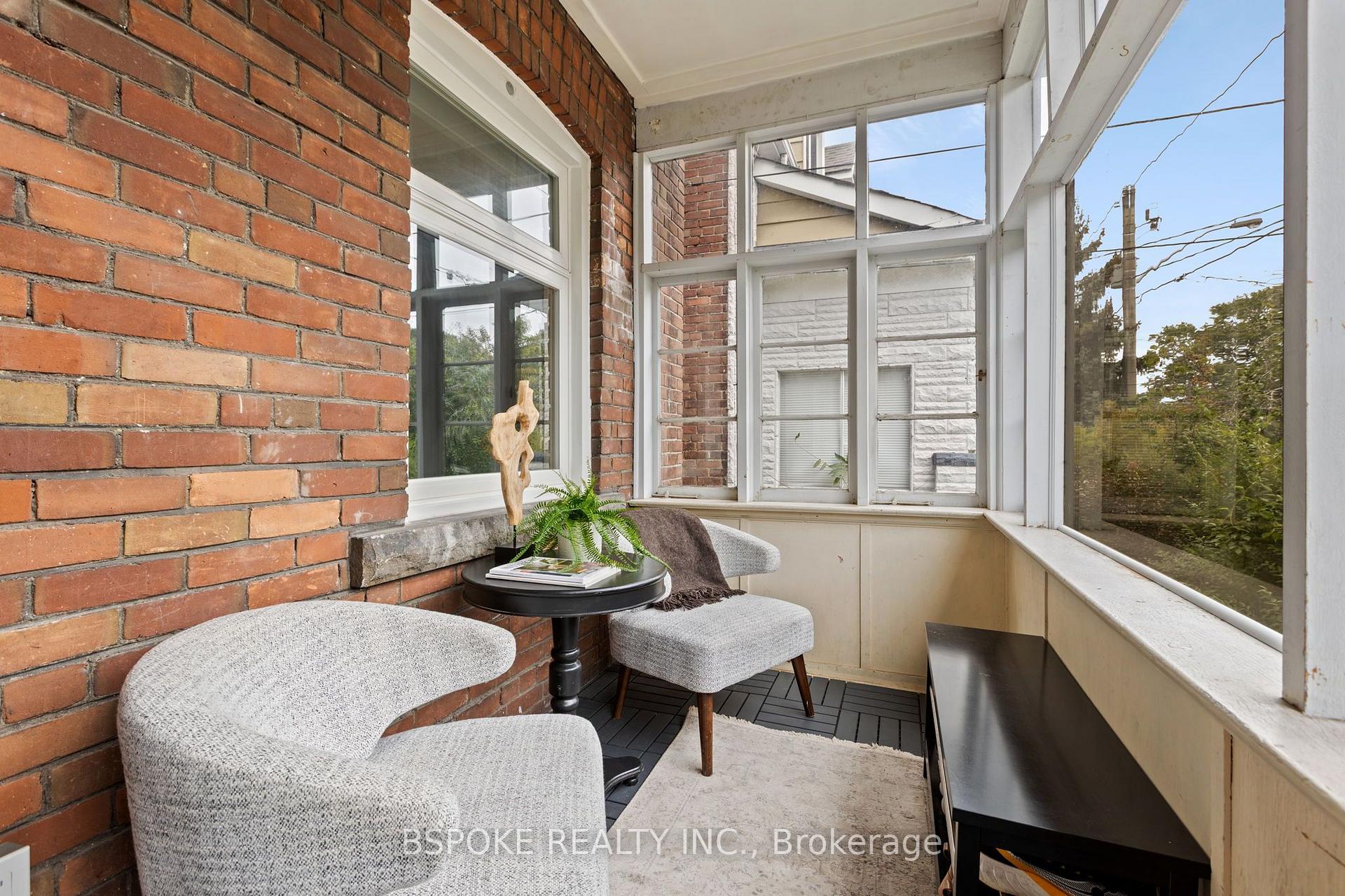 Photo 18 of 546 Main Street, Toronto, Woodbine-Lumsden — HOMEH