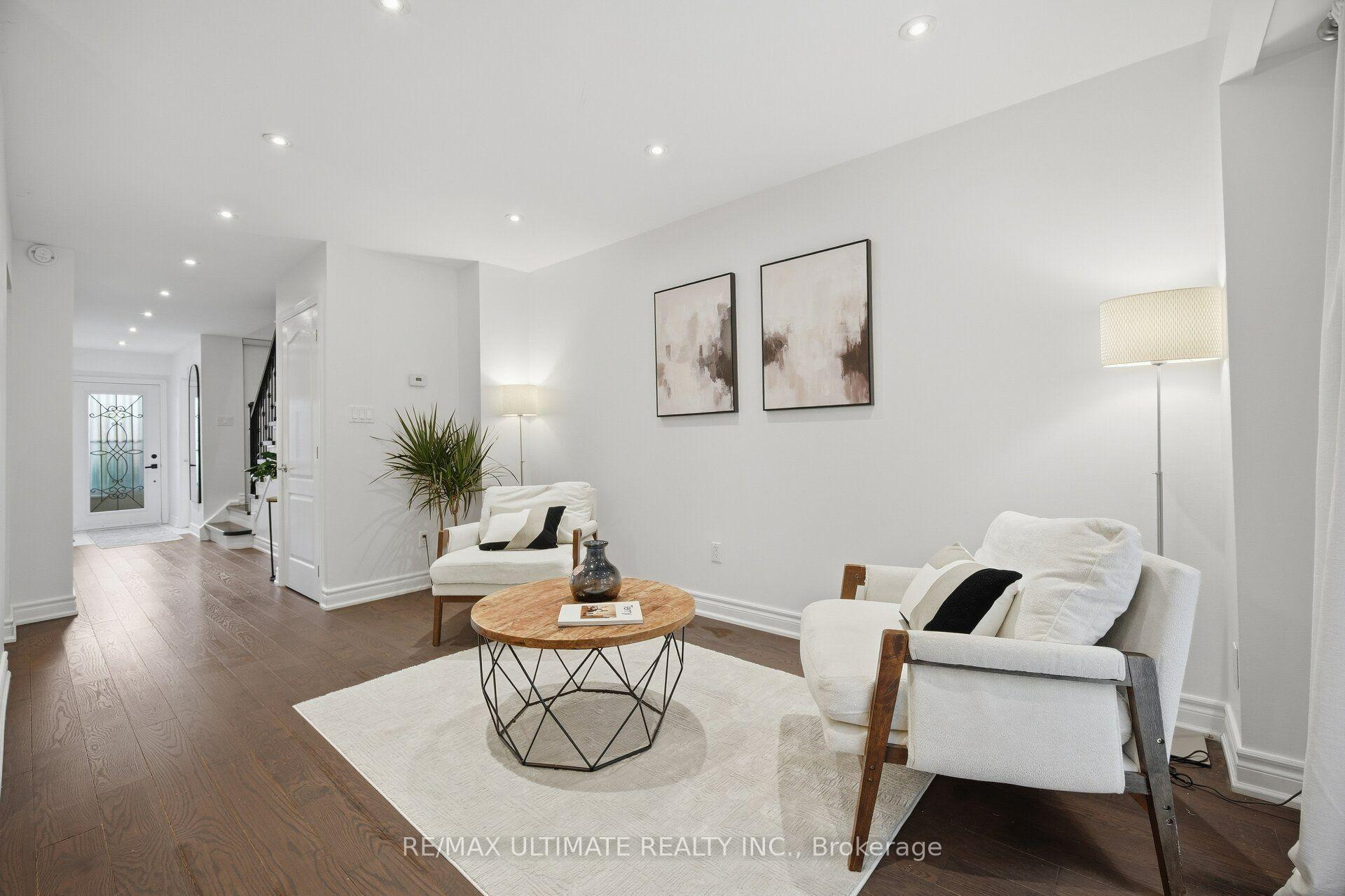 Photo 4 of Unit 63, 2120 Rathburn Road E, Mississauga, Rathwood — HOMEH