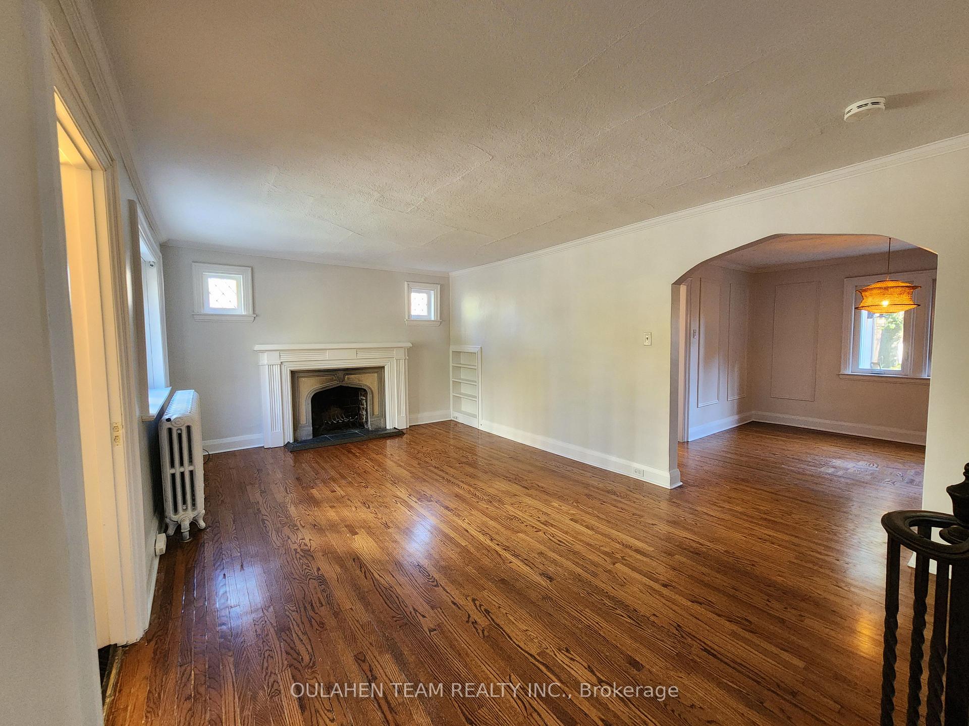Photo 3 of 43 Glendora Avenue, North York, Willowdale East — HOMEH