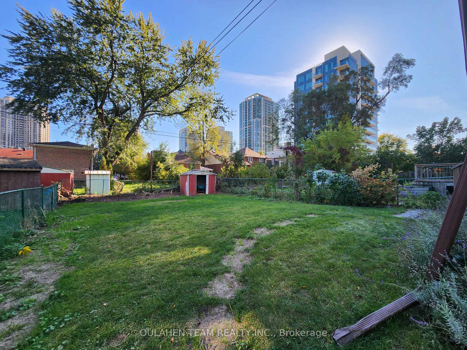 Photo 28 of 43 Glendora Avenue, North York, Willowdale East — HOMEH