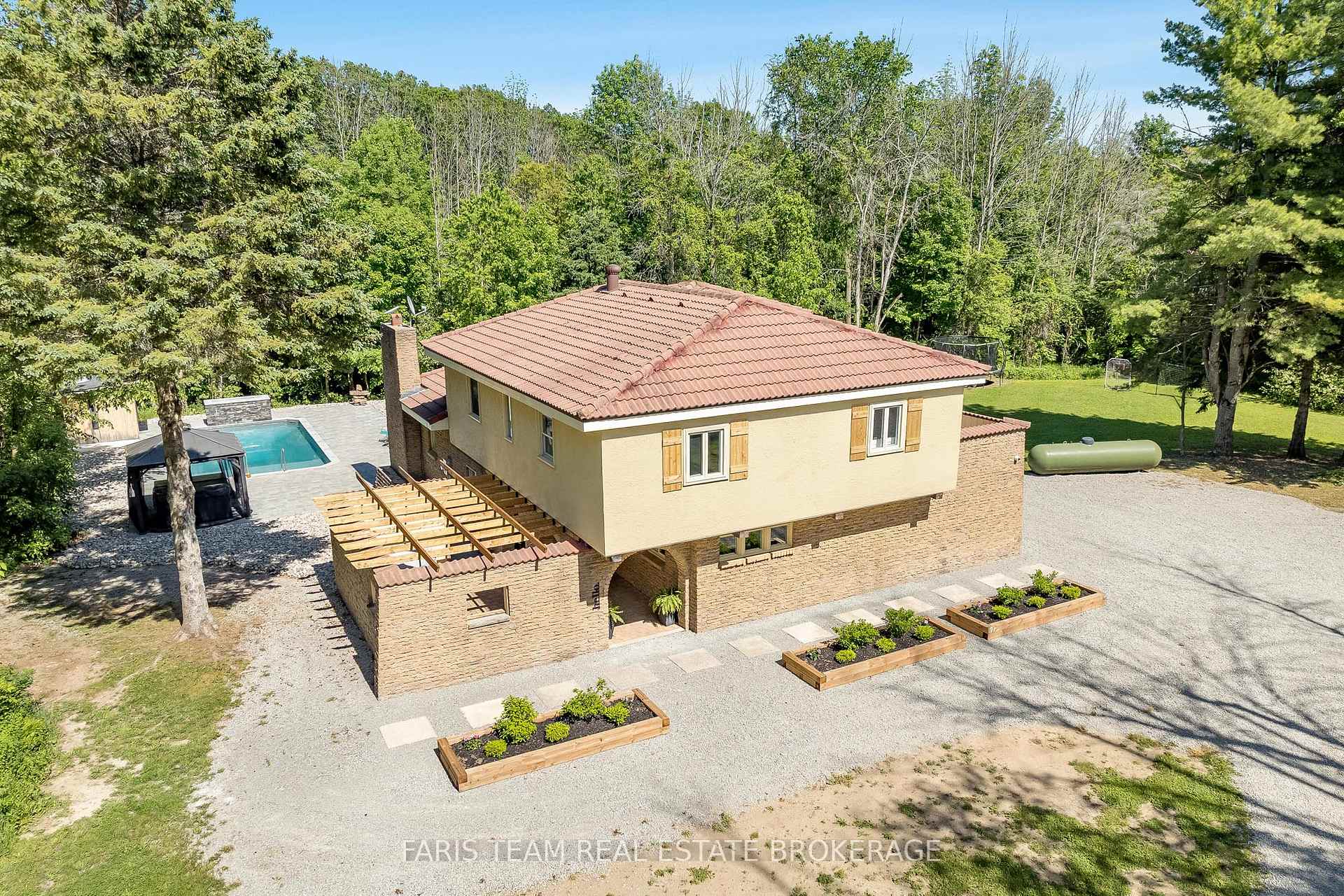 Photo 3 of 2087 Rumney Road, Tay, Rural Tay — HOMEH