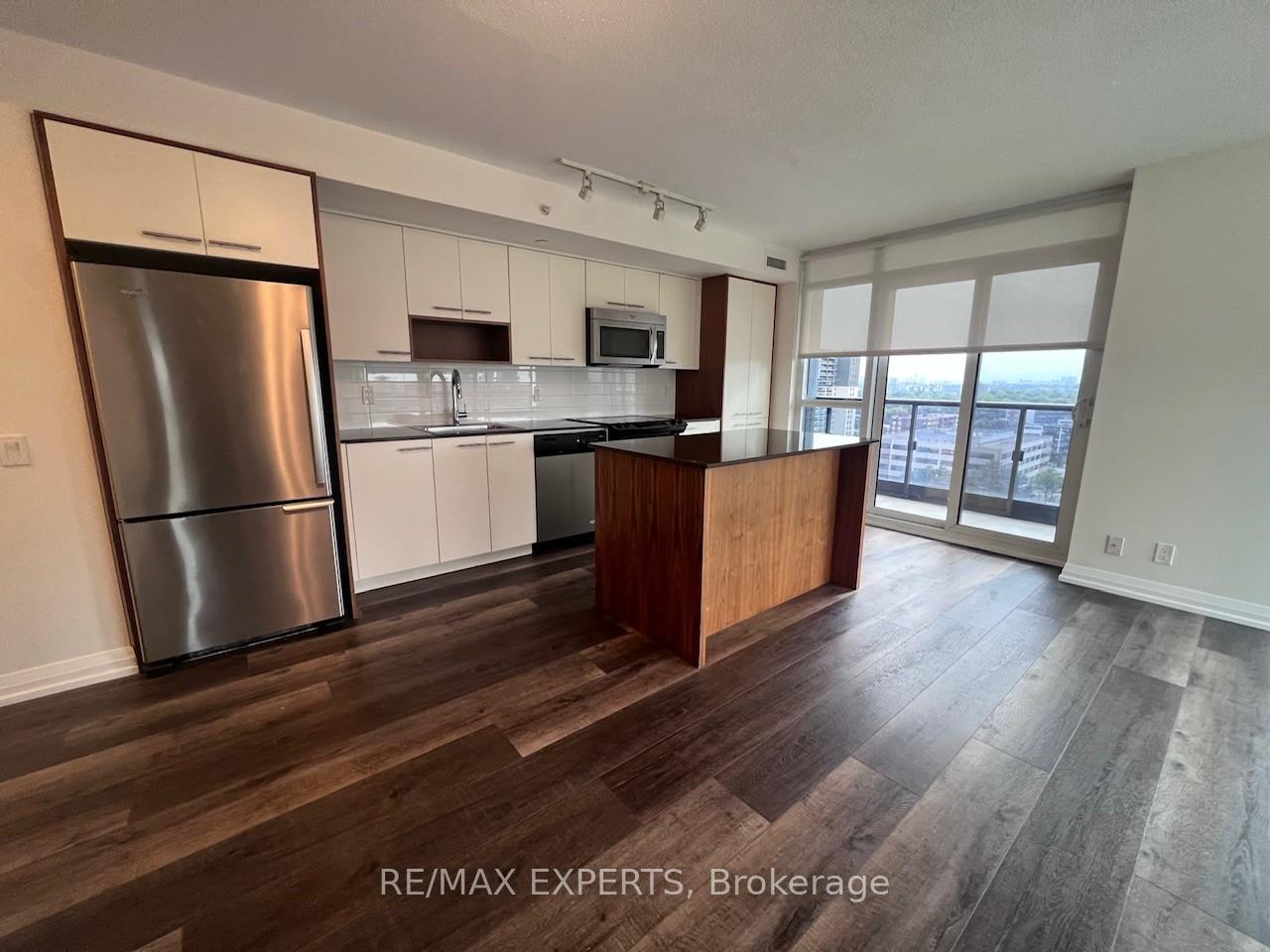 Photo 4 of Unit 1110, 5 Valhalla Inn Road, Etobicoke, Islington-City Centre West — HOMEH