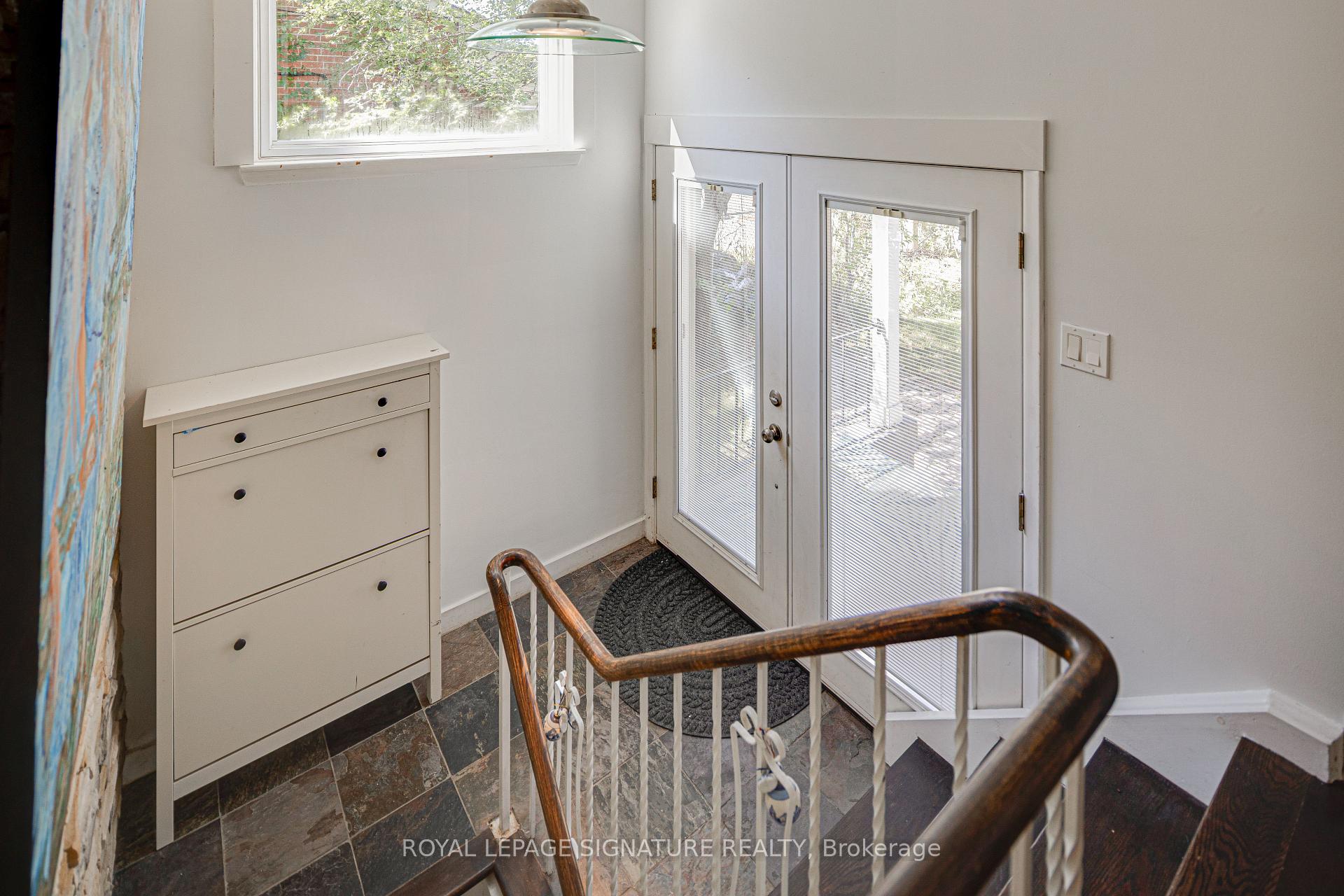 Photo 6 of 45 Fenelon Drive, North York, Parkwoods-Donalda — HOMEH